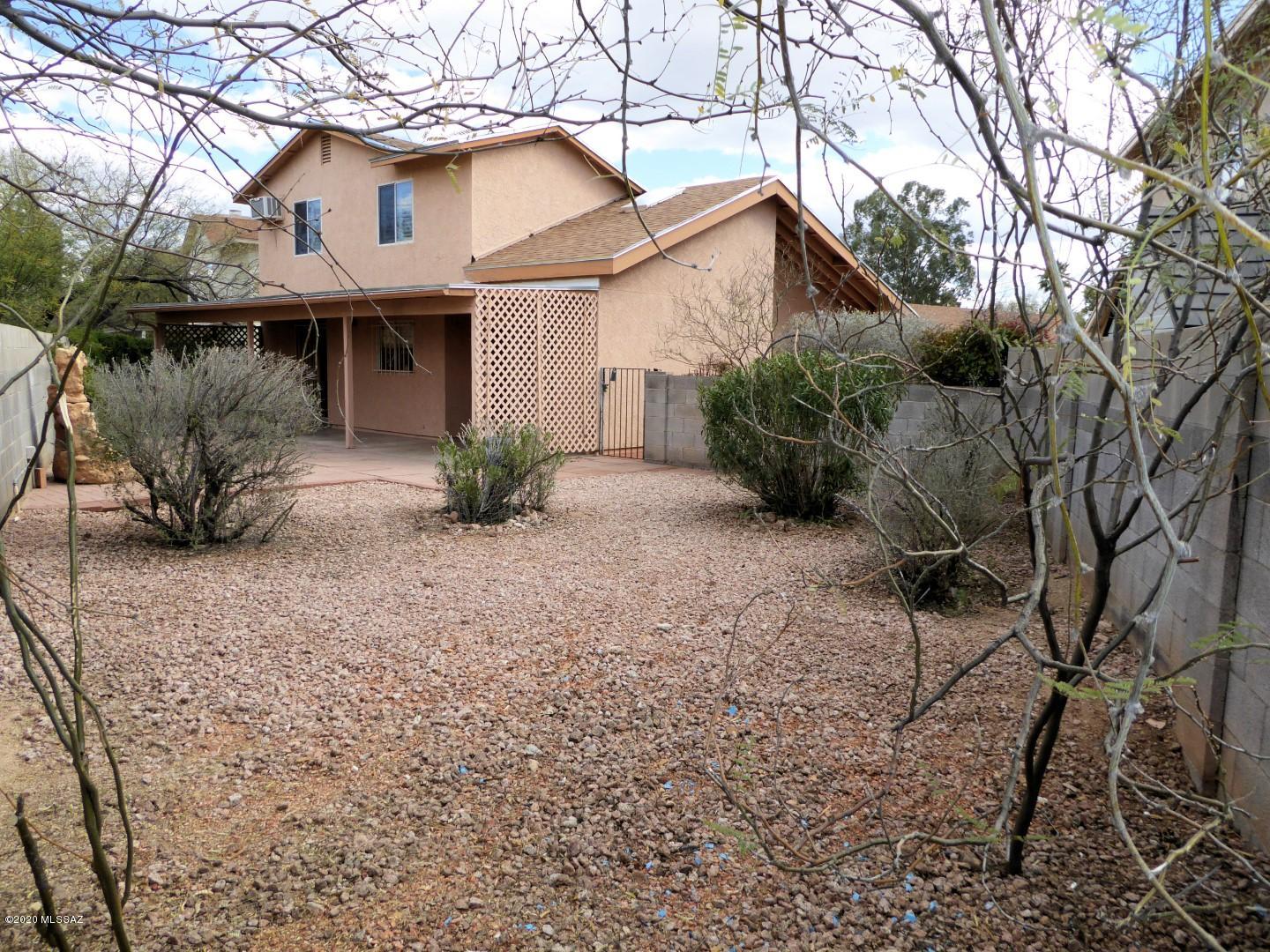 Rancho Tranquilo Este (1-60) - Residential
