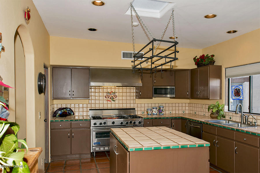 Monte Del Oro (1-187) - Residential