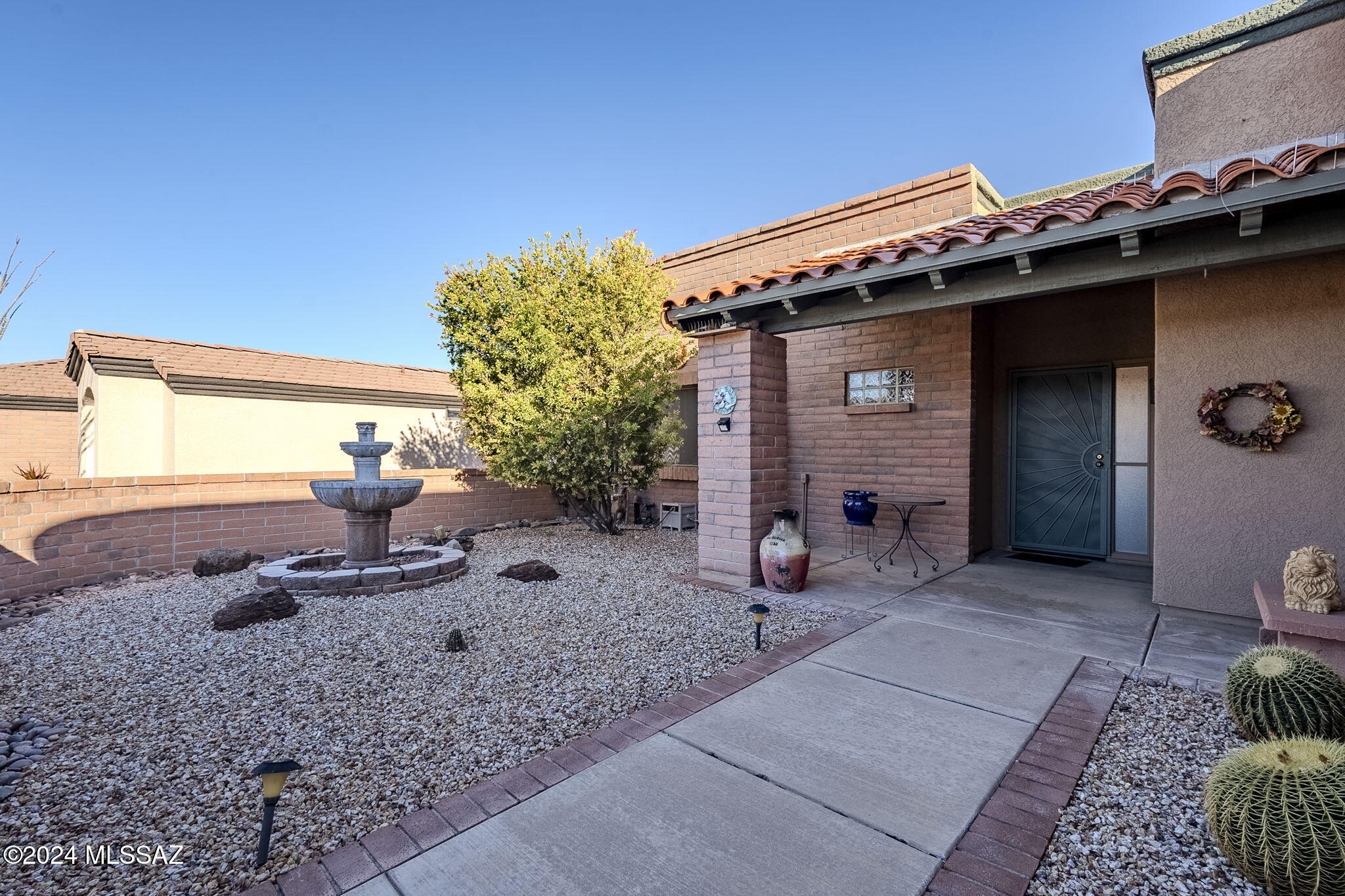 San Ignacio Vistas (101-113,224-228) - Residential