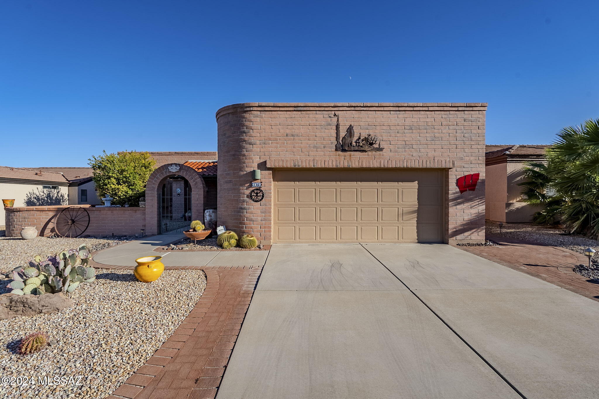 San Ignacio Vistas (101-113,224-228) - Residential