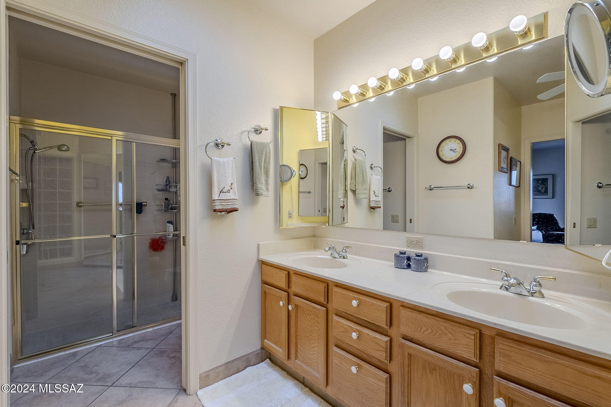 San Ignacio Vistas (101-113,224-228) - Residential
