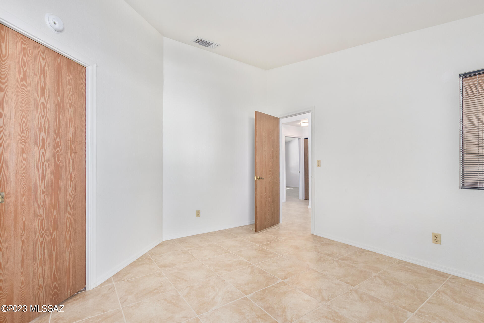 Meadowbrook (273-334, 348-403, 410-532) - Residential