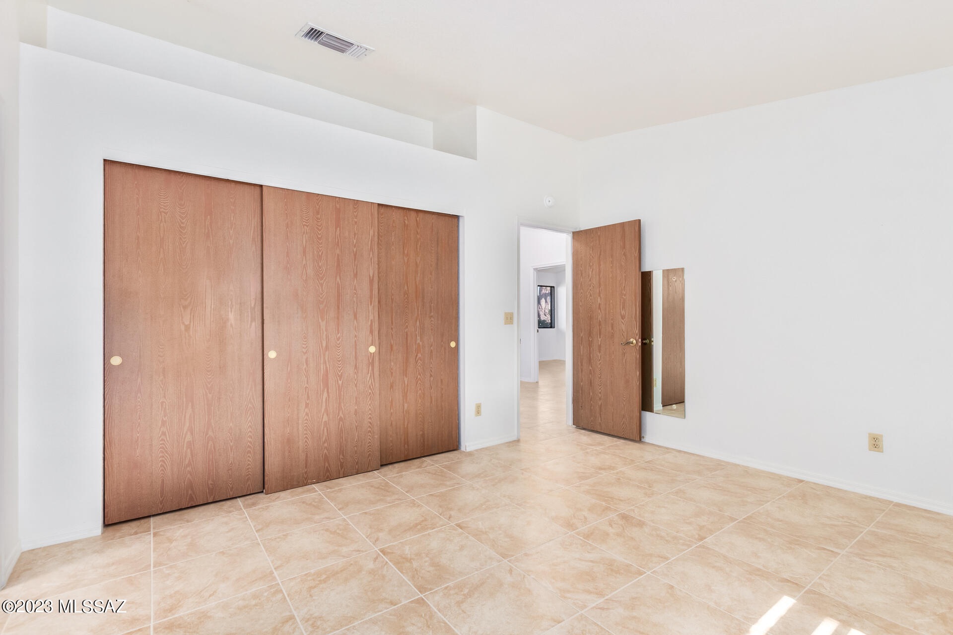 Meadowbrook (273-334, 348-403, 410-532) - Residential