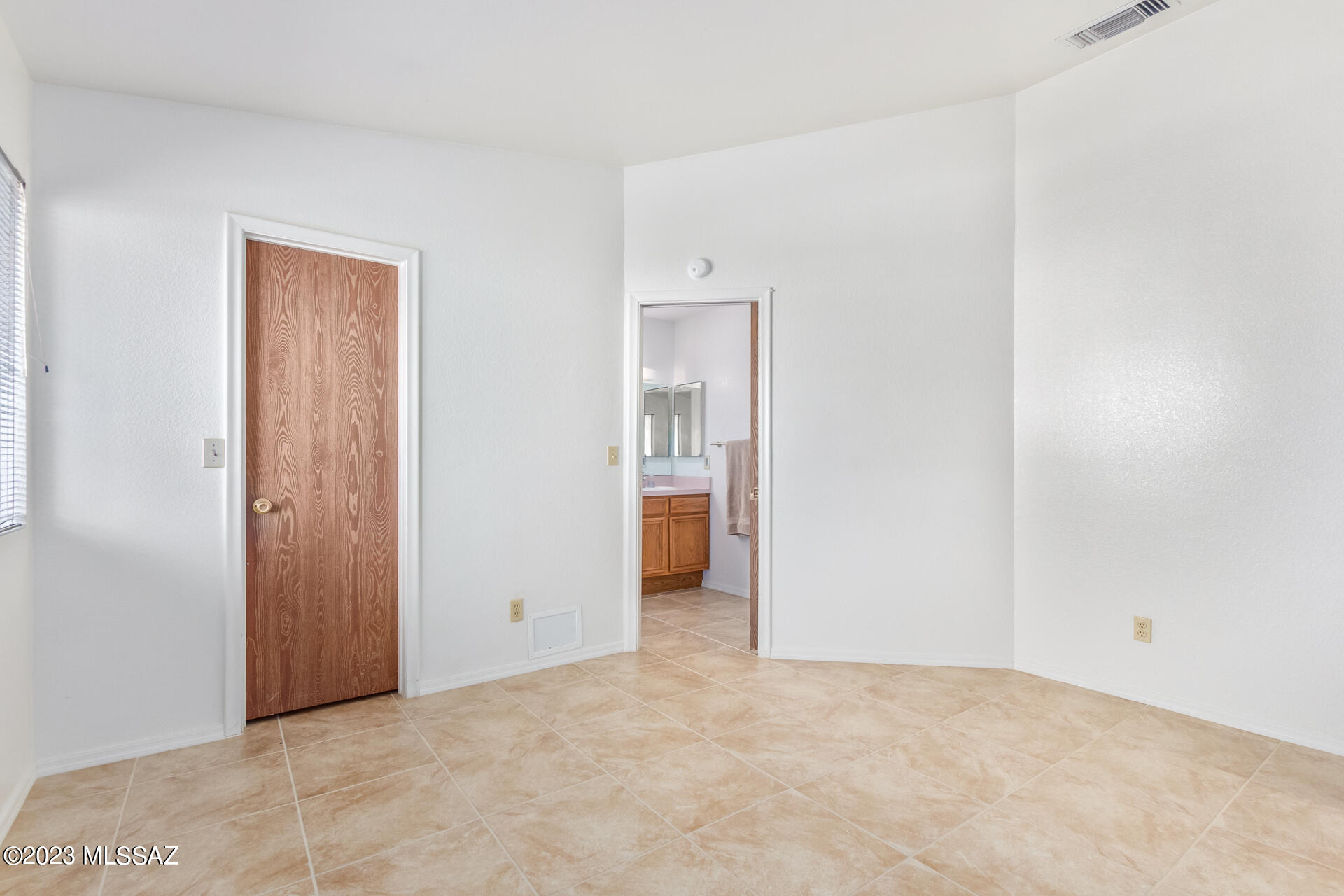 Meadowbrook (273-334, 348-403, 410-532) - Residential