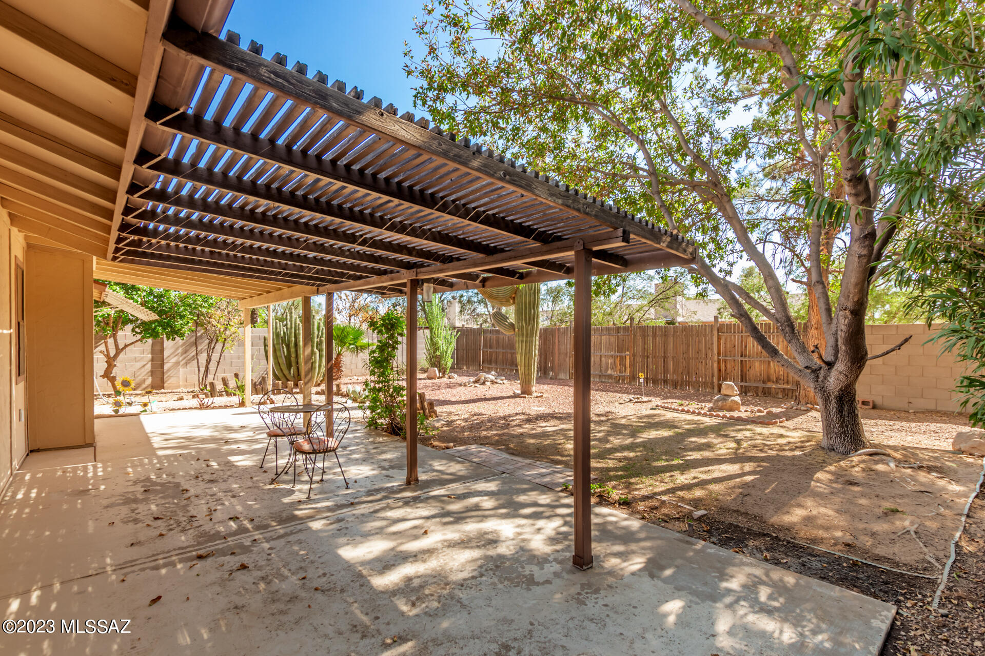 Meadowbrook (273-334, 348-403, 410-532) - Residential