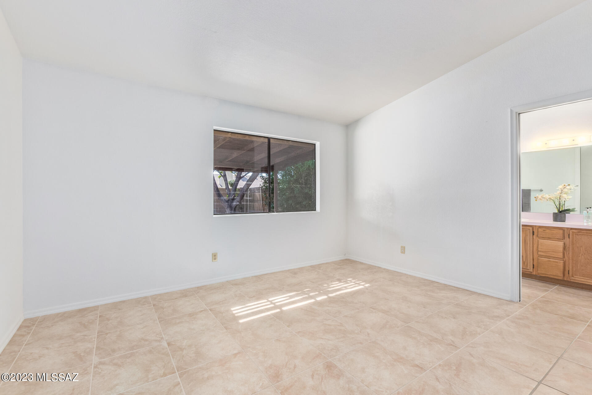 Meadowbrook (273-334, 348-403, 410-532) - Residential