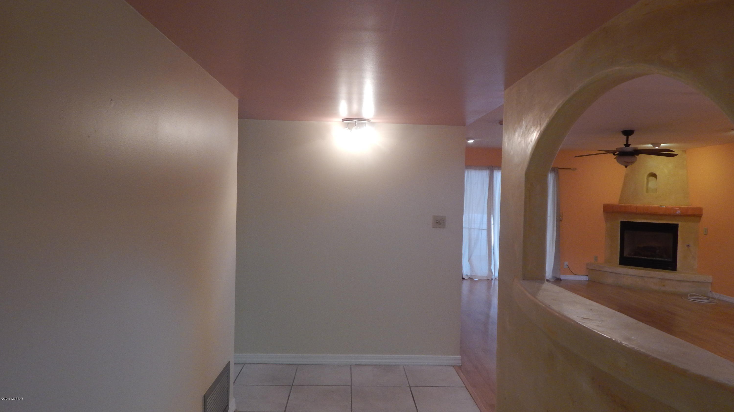 Via Entrada Townhouses - Residential Lease