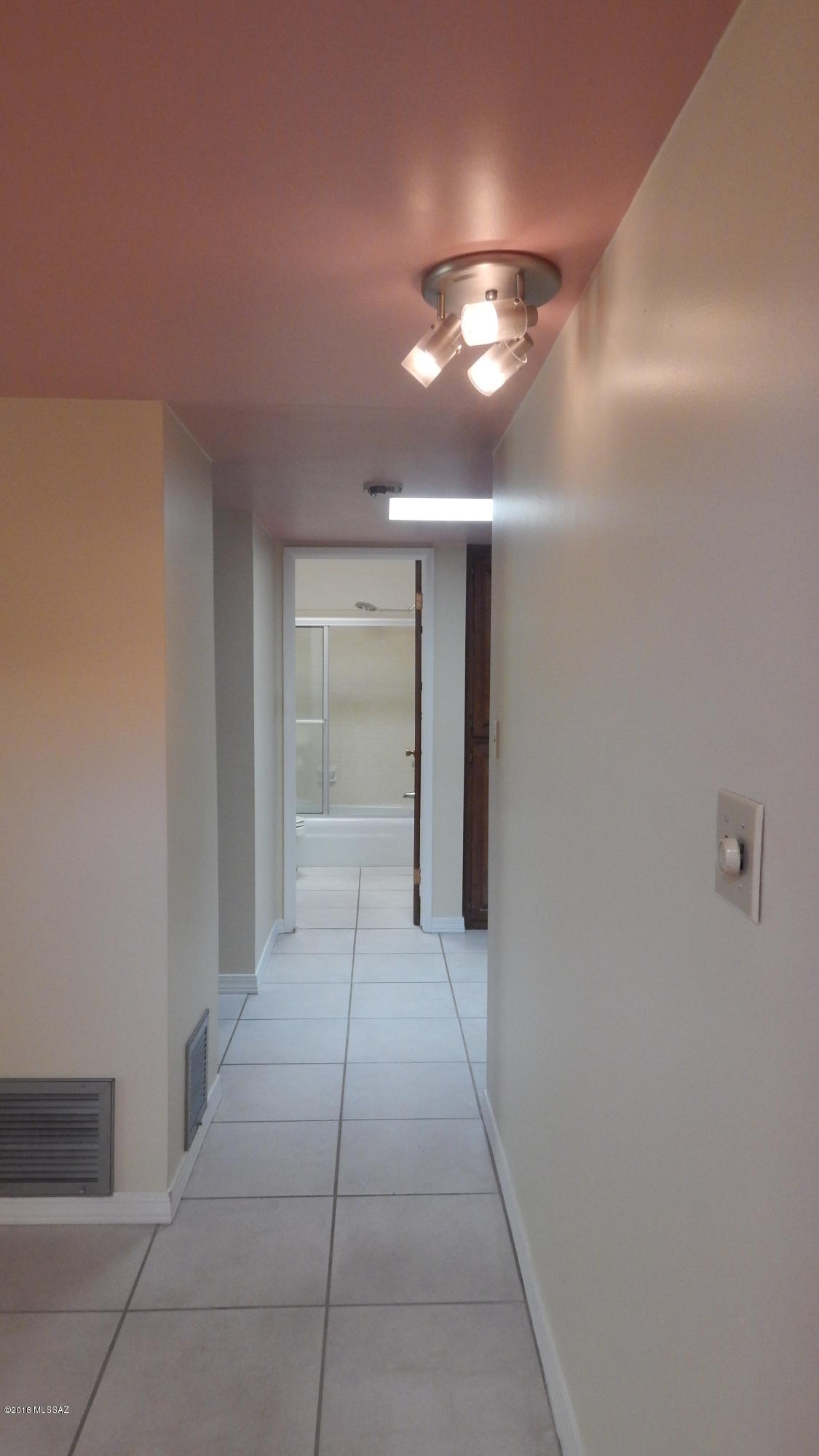 Via Entrada Townhouses - Residential Lease