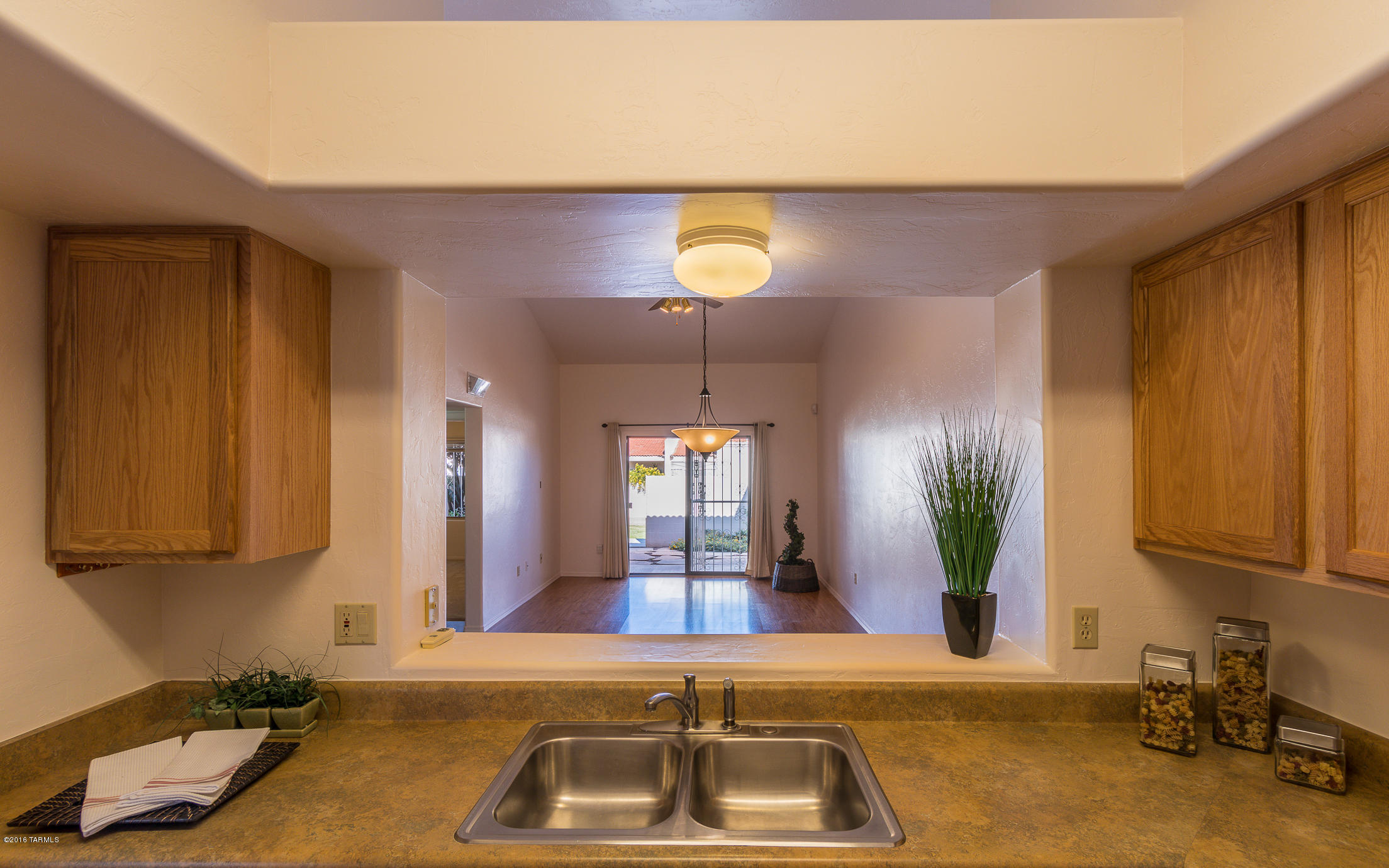 Le Mirador Twnhms (1-50) - Residential