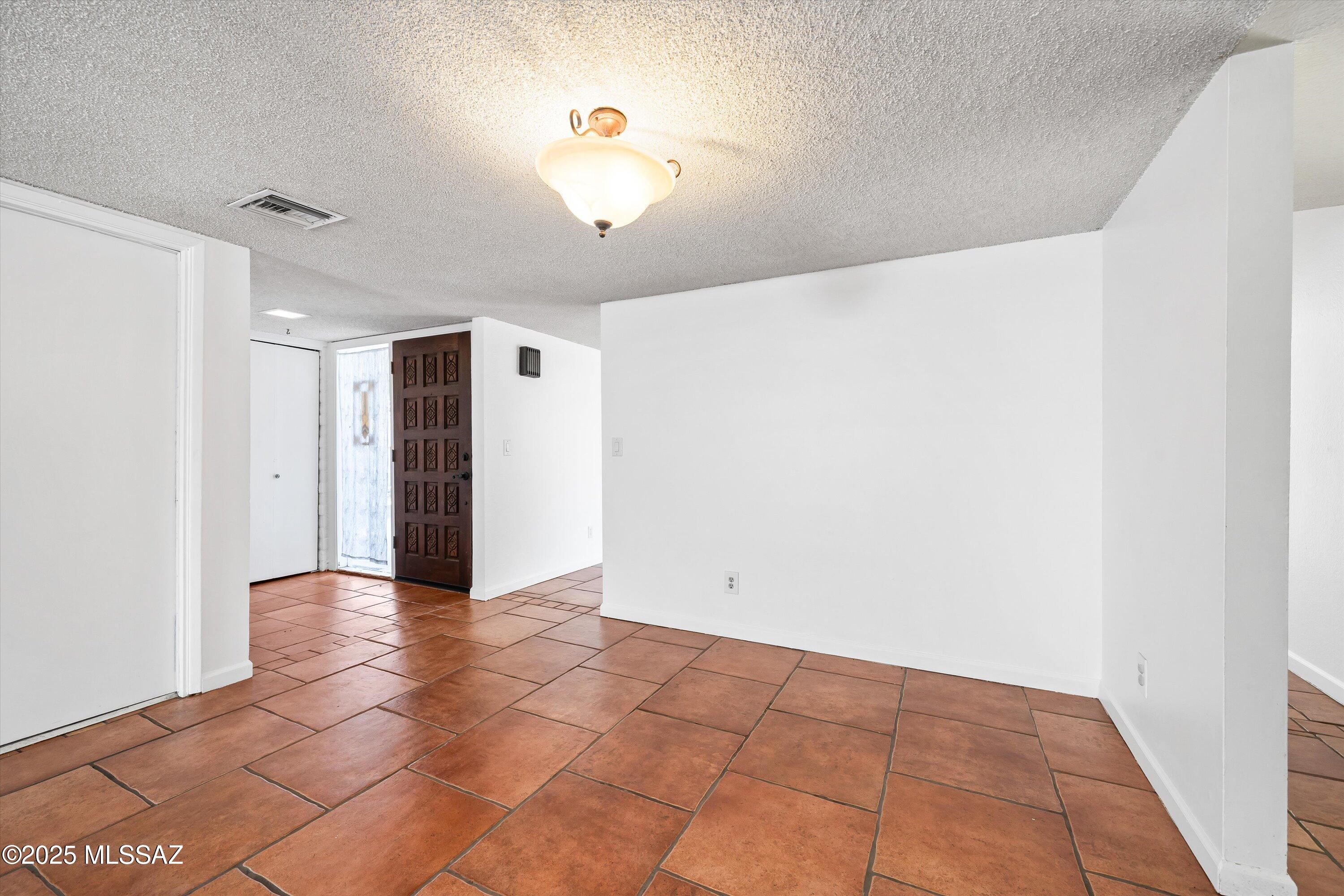Berkshire Terrace (1-45) - Residential