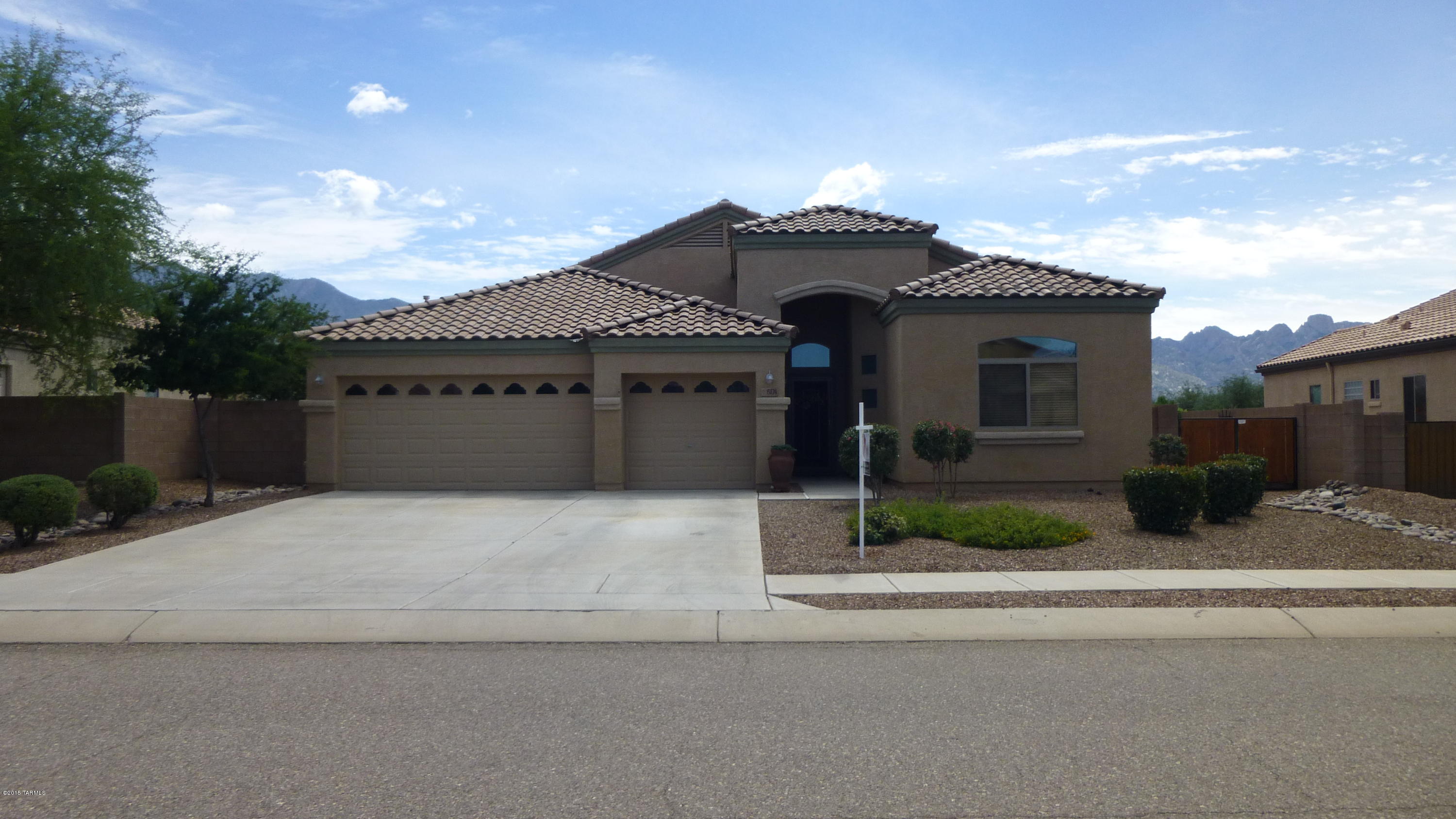 Black Horse (1-411) - Residential