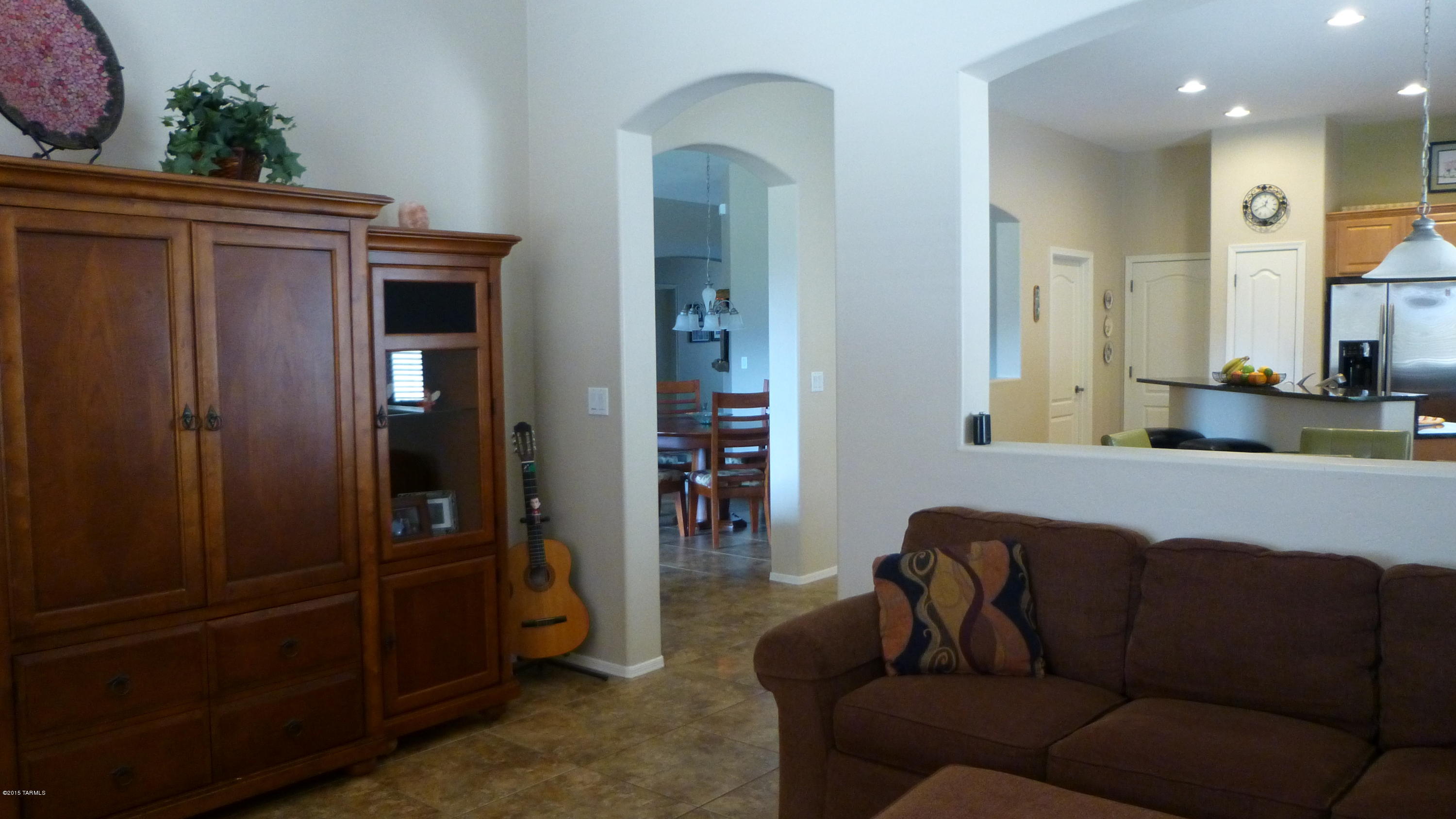 Black Horse (1-411) - Residential