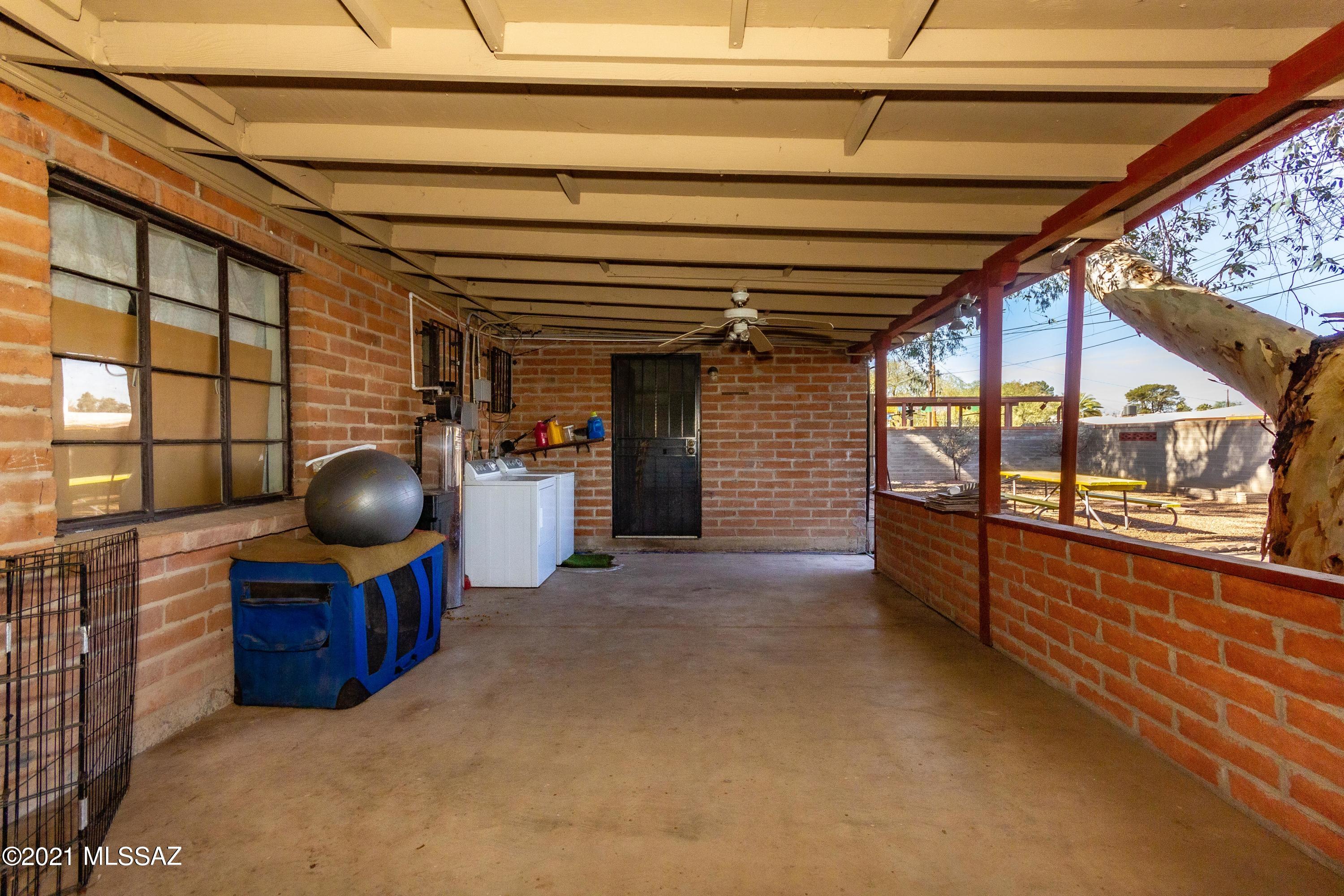 Vista Del Norte - Residential