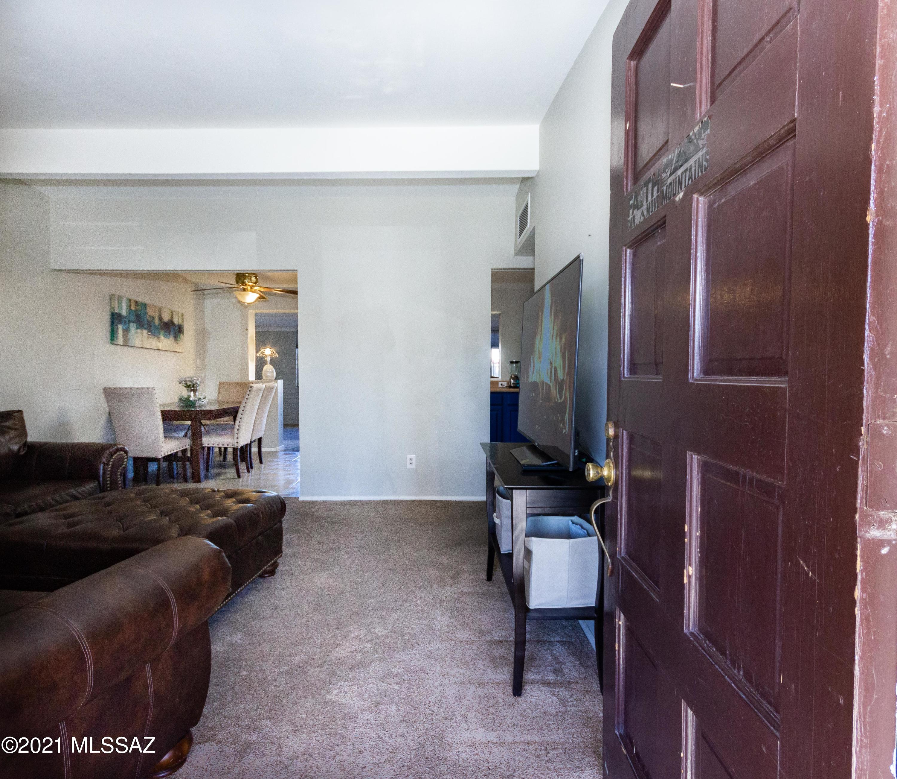 Vista Del Norte - Residential