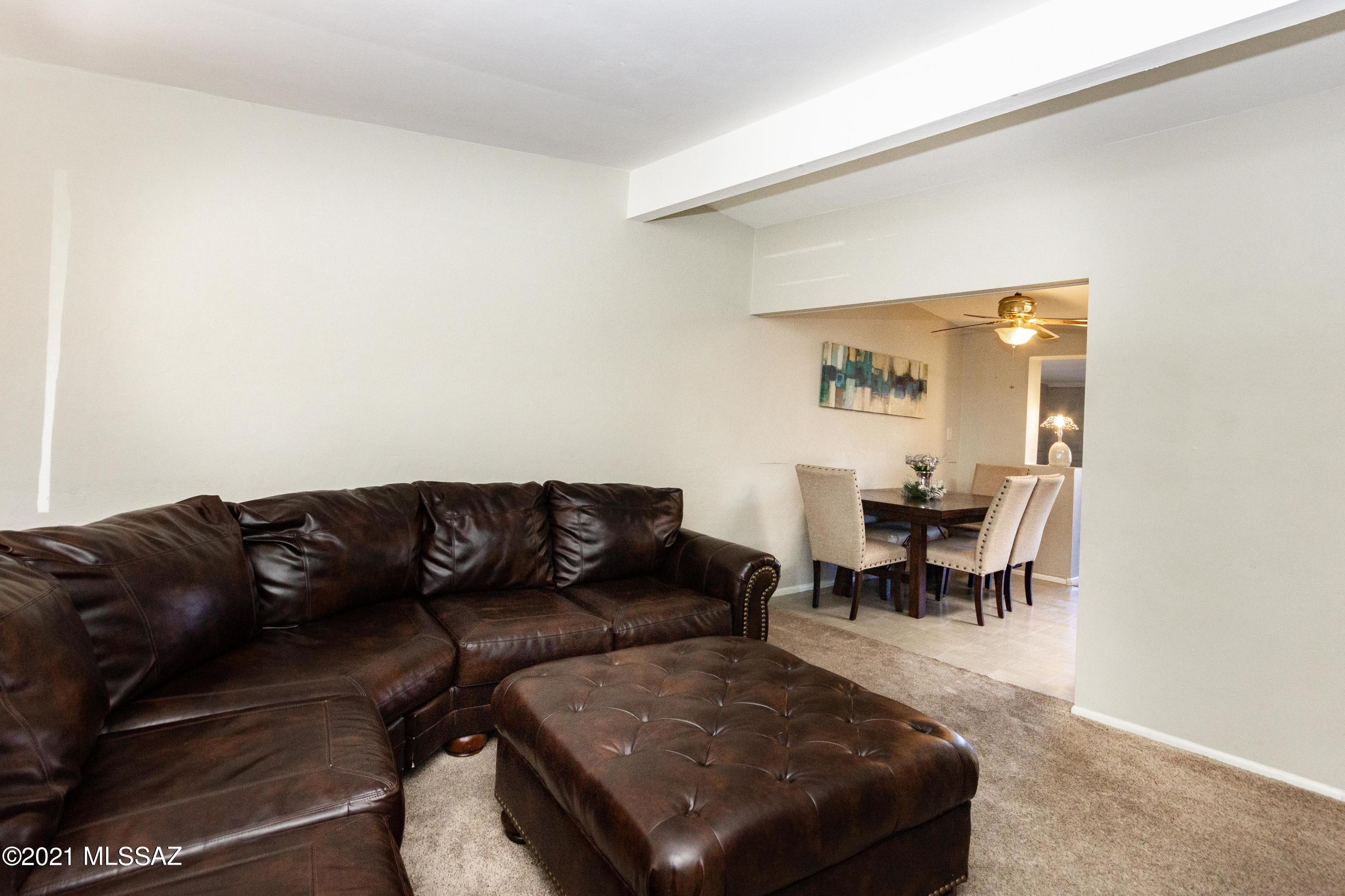 Vista Del Norte - Residential