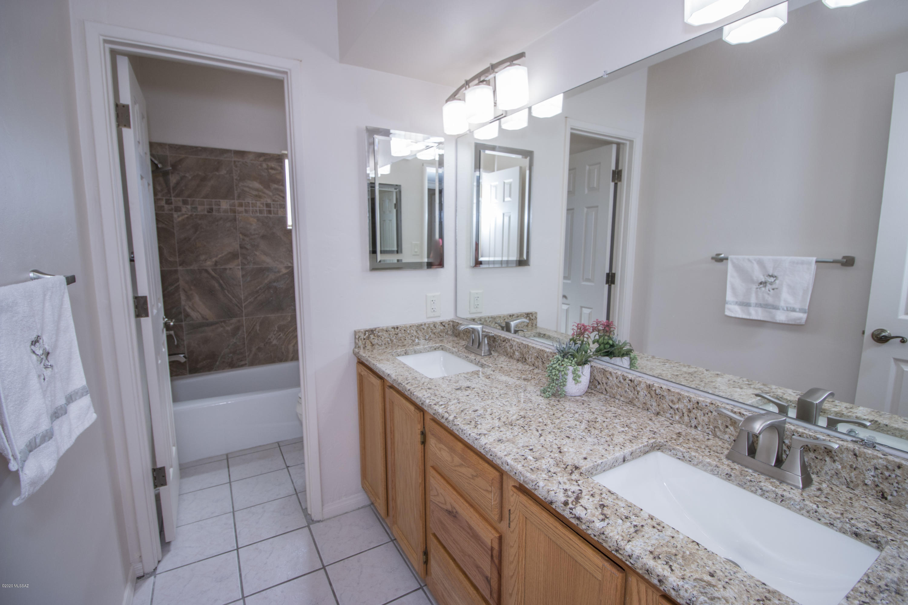 Miraflores Estates - Residential