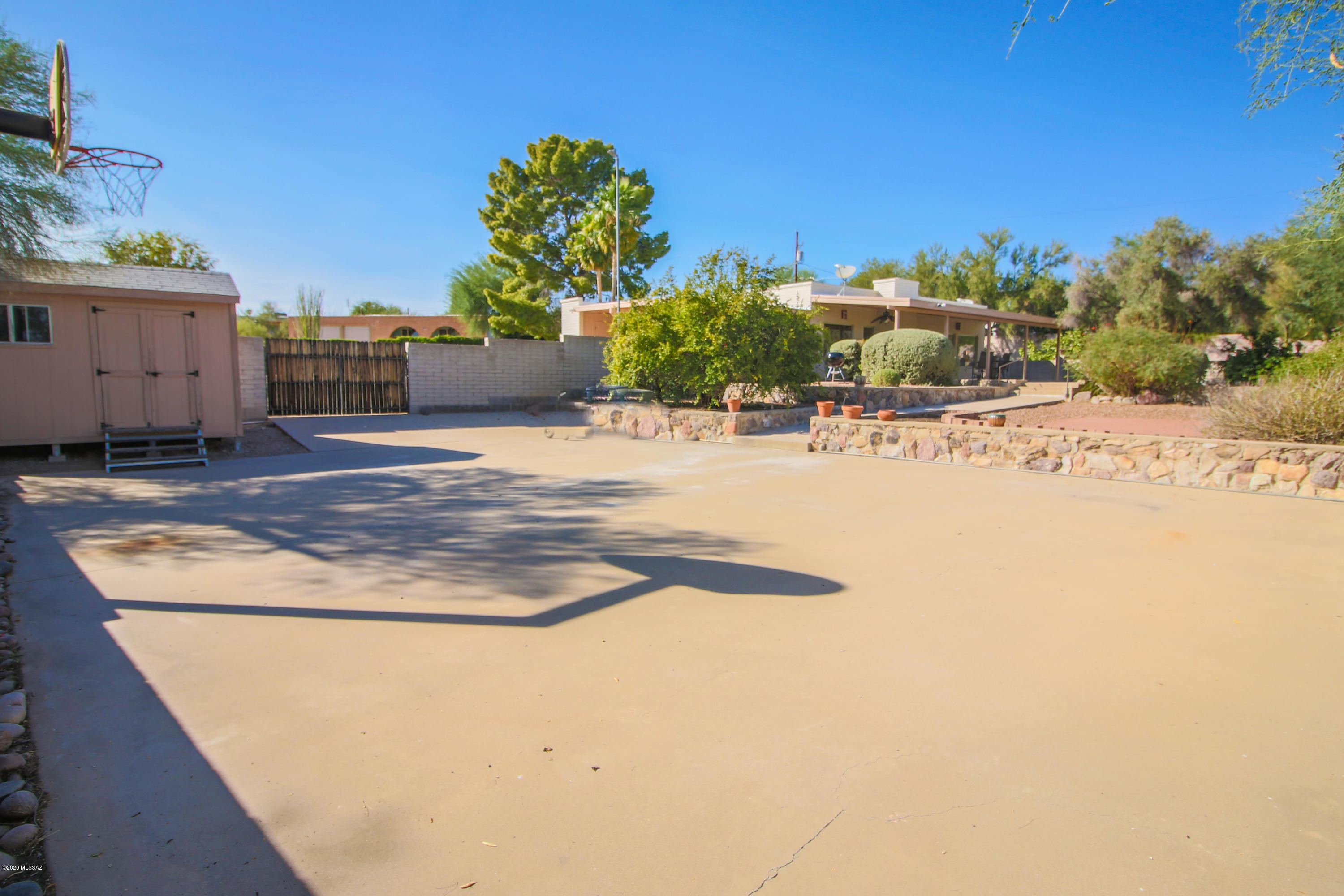 Miraflores Estates - Residential