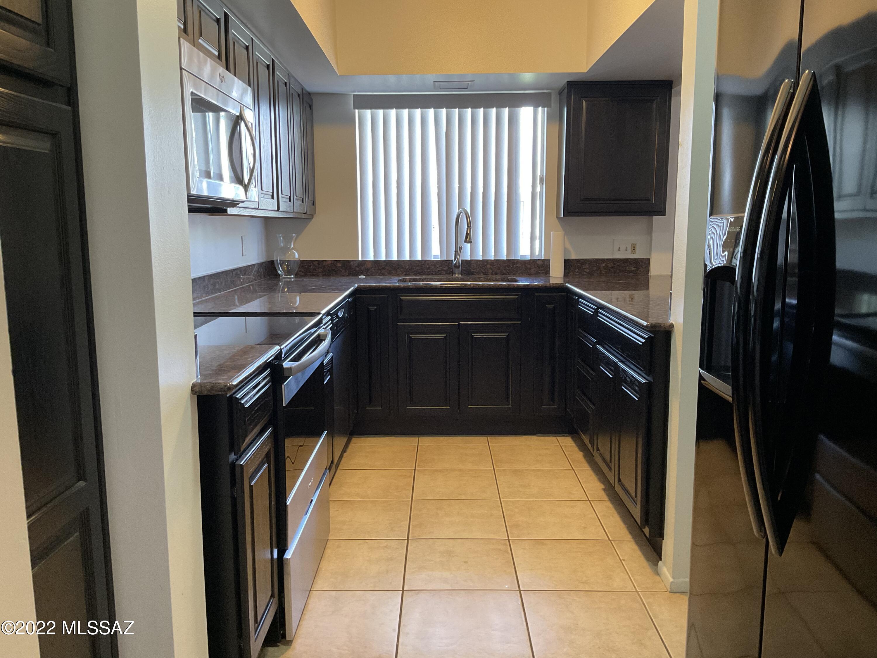 Country Club Heights - Residential