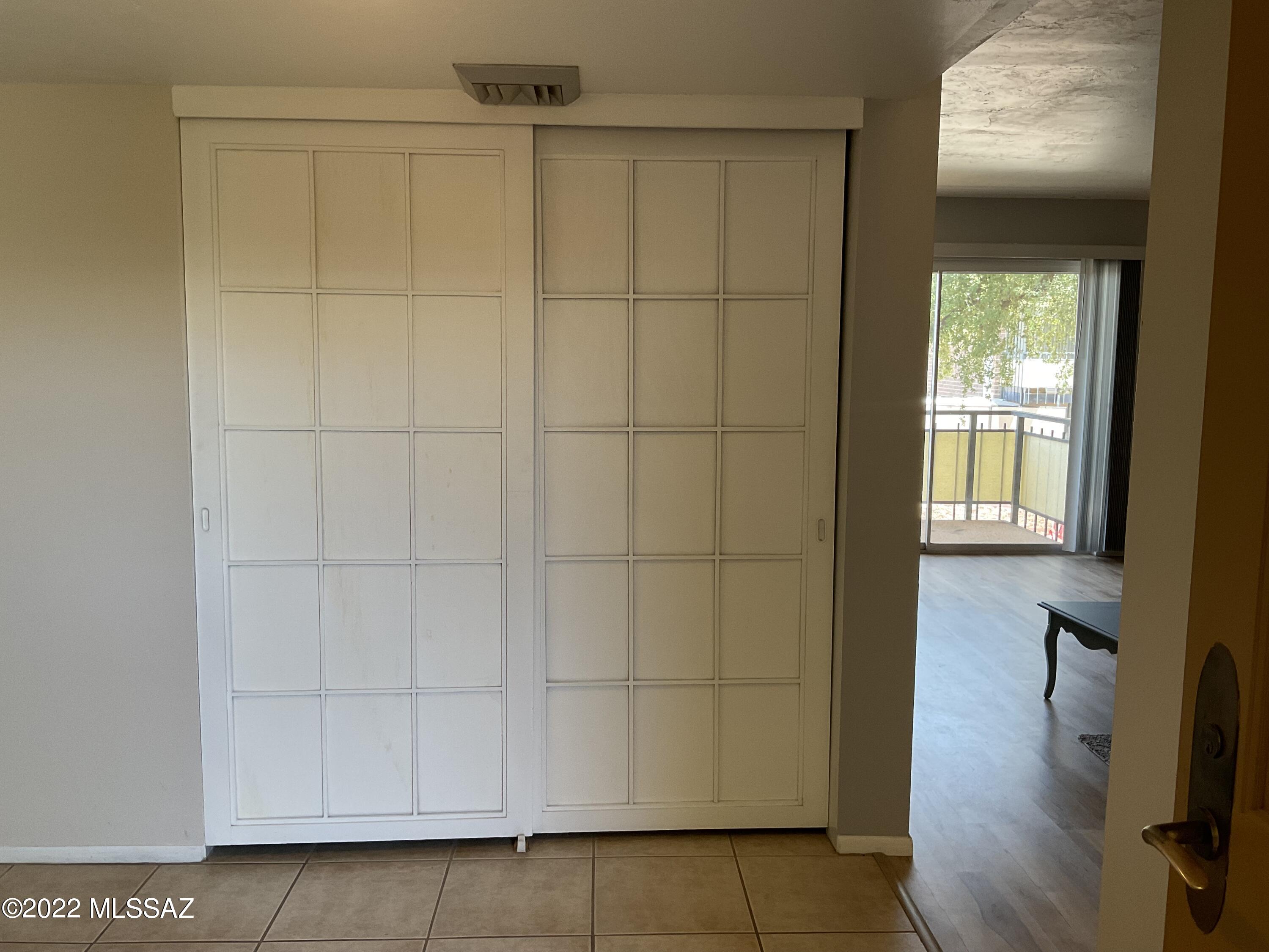Country Club Heights - Residential