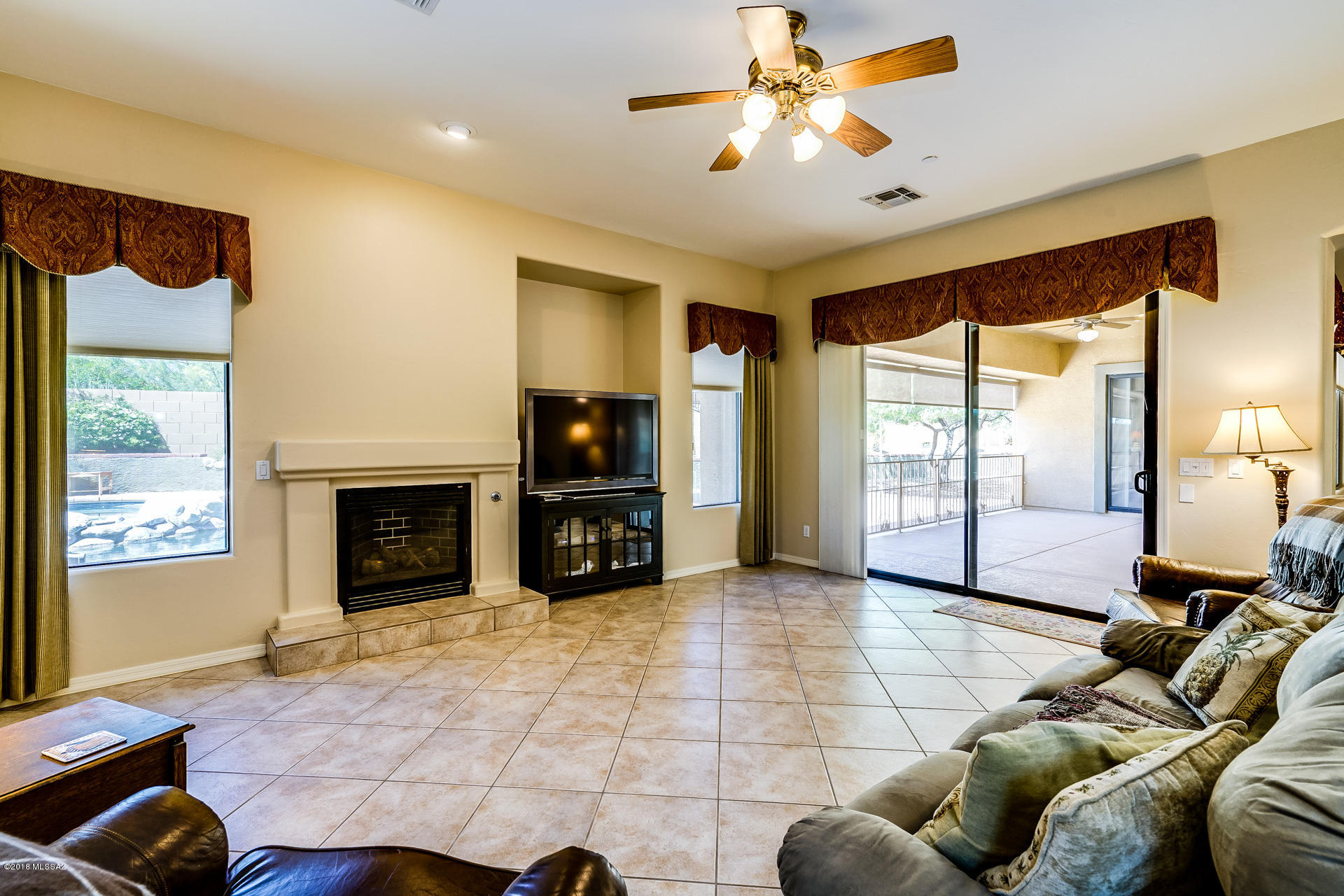 Mira Vista (1-60) - Residential
