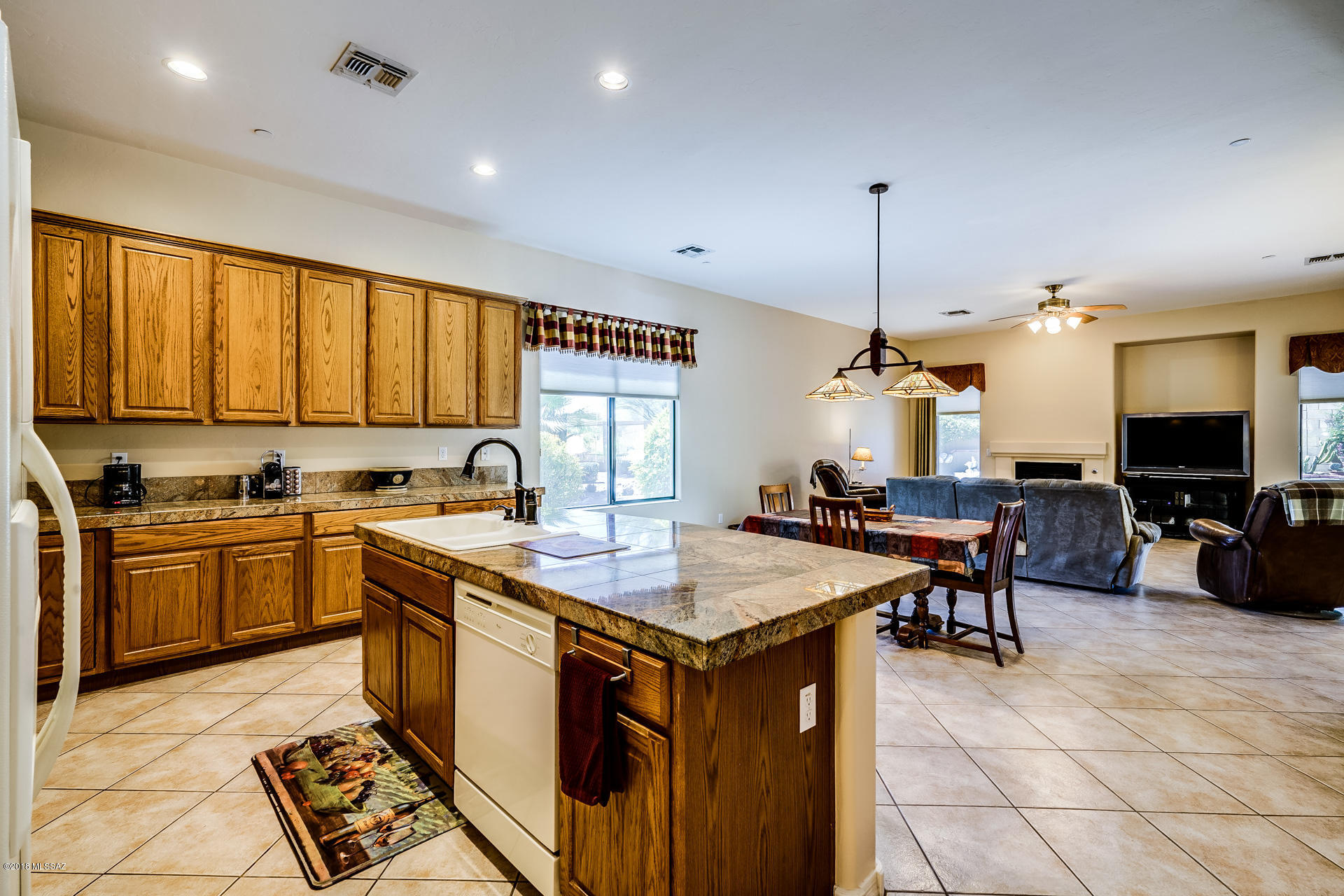 Mira Vista (1-60) - Residential