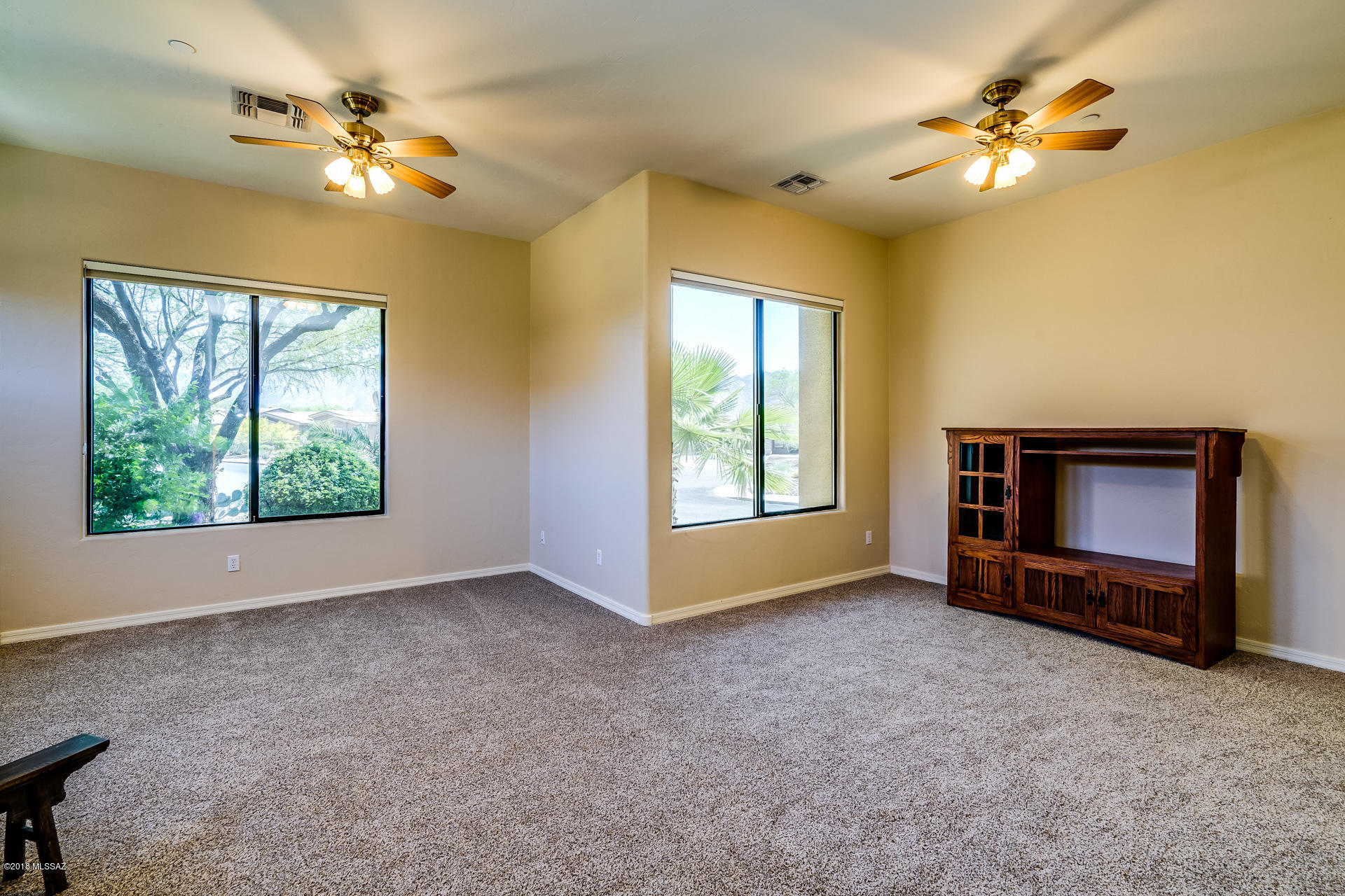 Mira Vista (1-60) - Residential