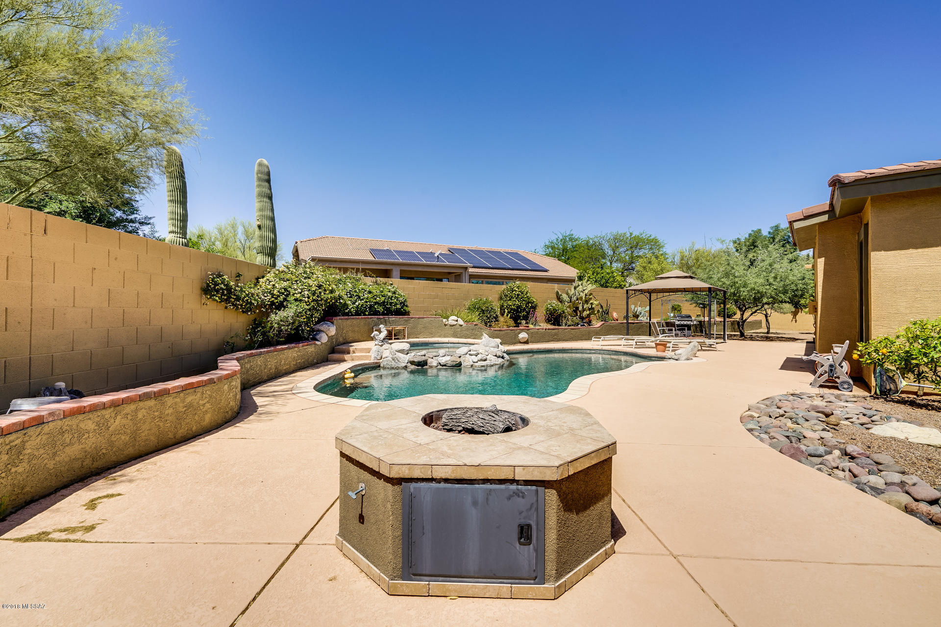 Mira Vista (1-60) - Residential