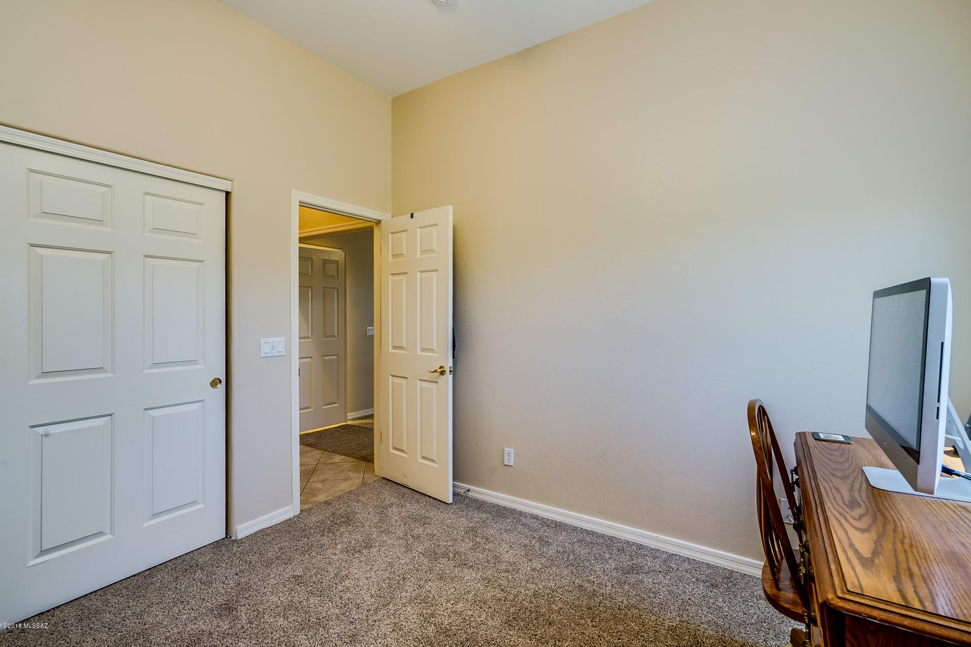Mira Vista (1-60) - Residential