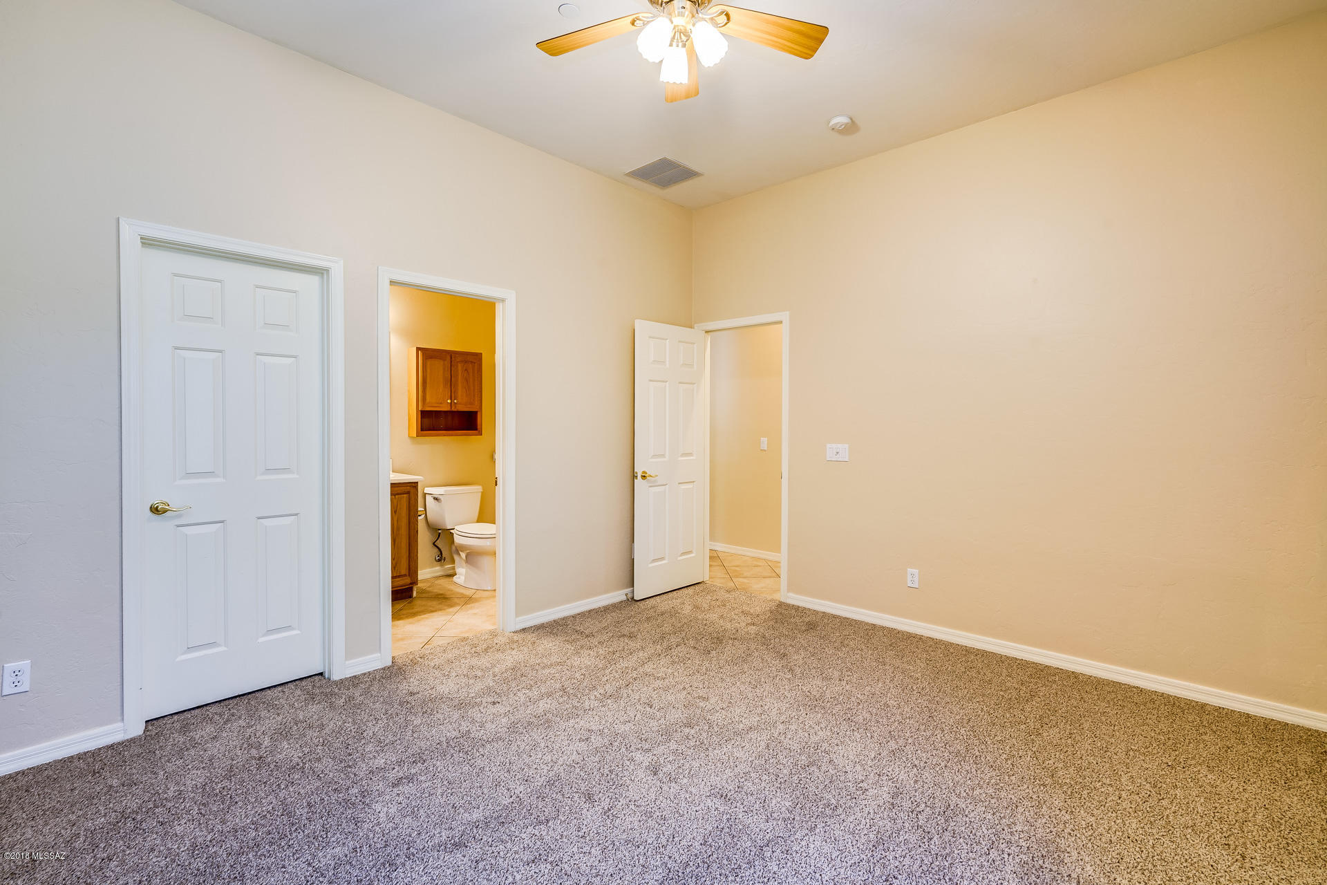 Mira Vista (1-60) - Residential