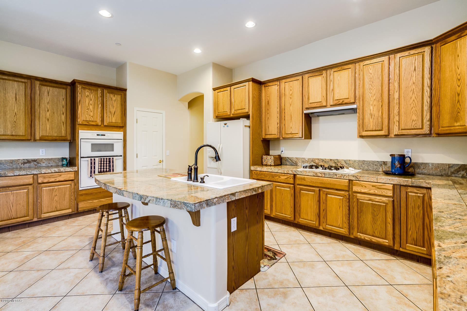 Mira Vista (1-60) - Residential