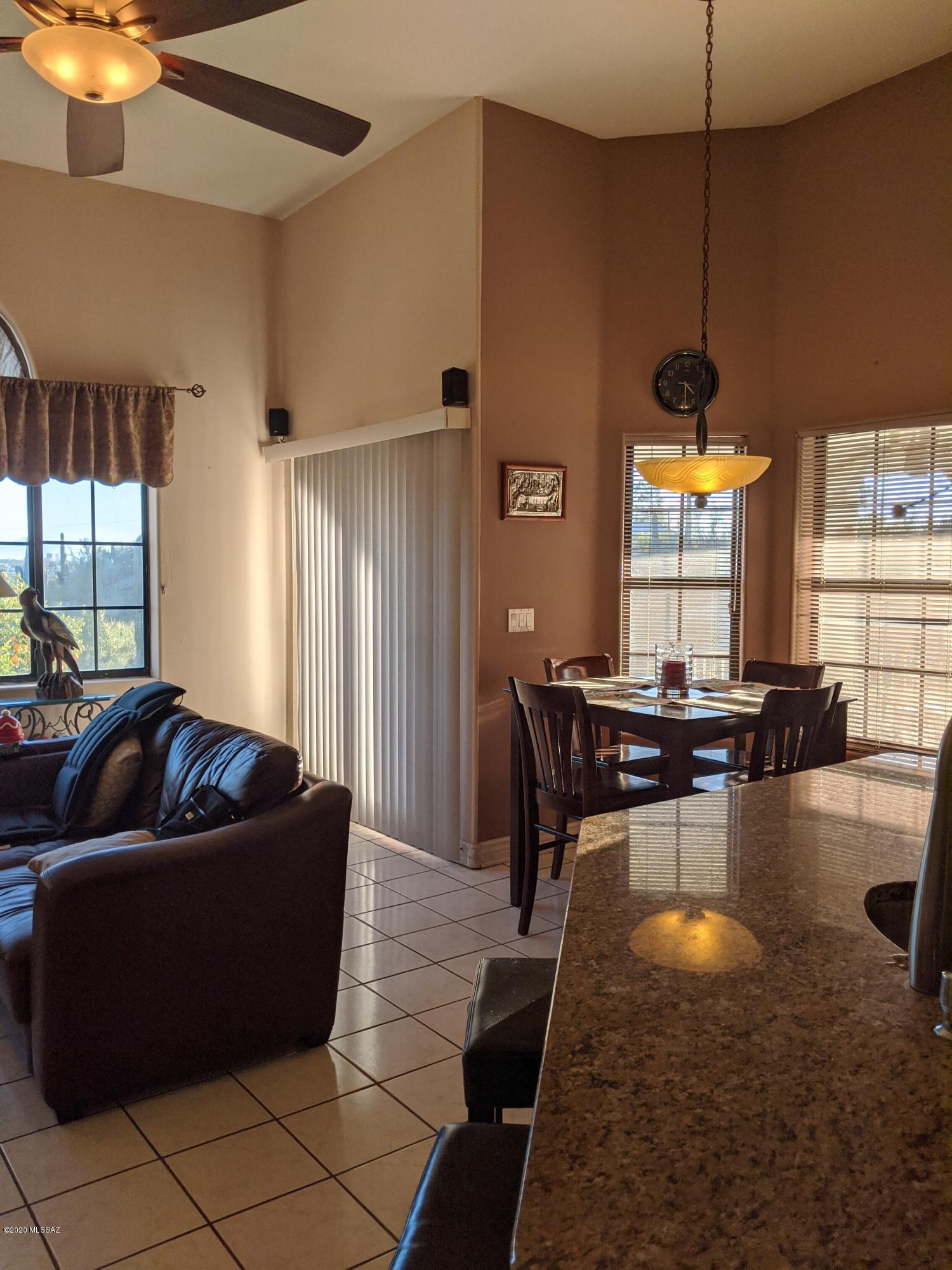 Cresta Loma Estates - Residential