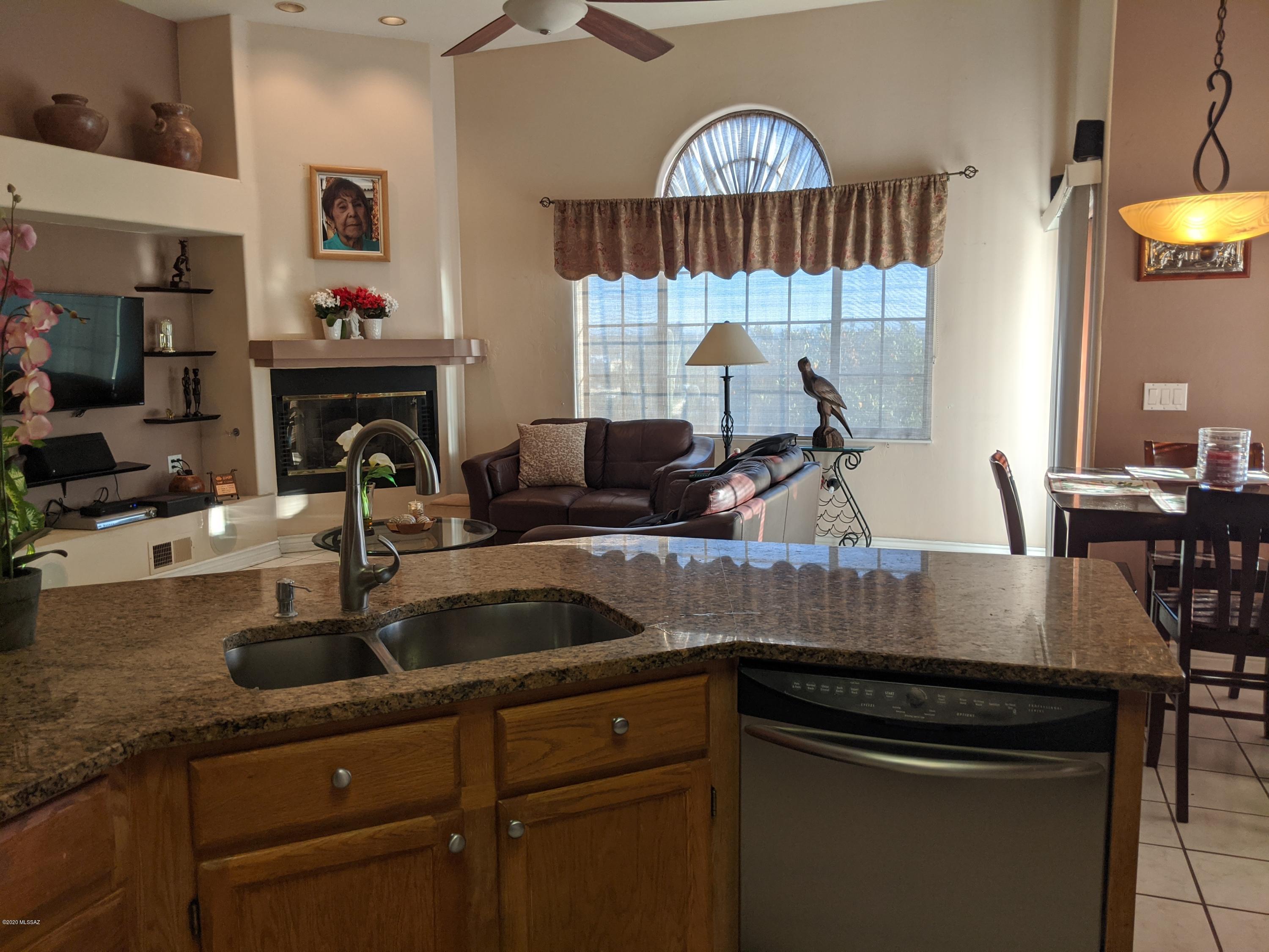 Cresta Loma Estates - Residential