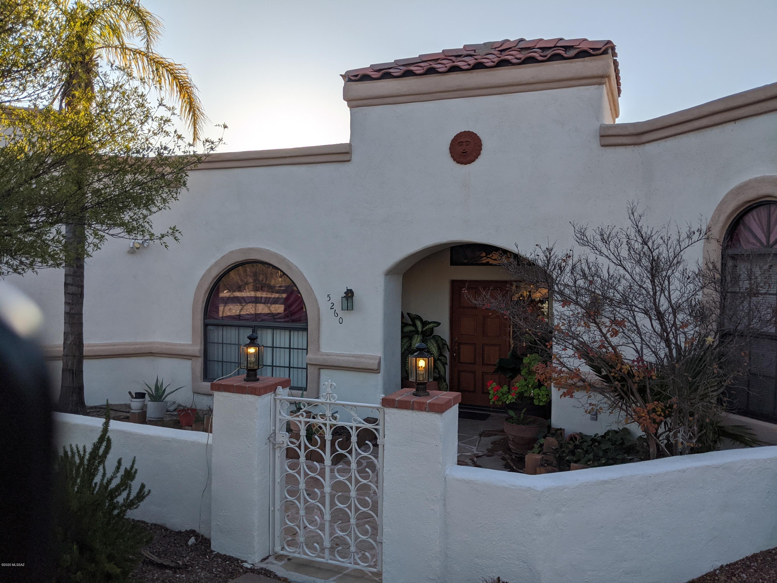 Cresta Loma Estates - Residential
