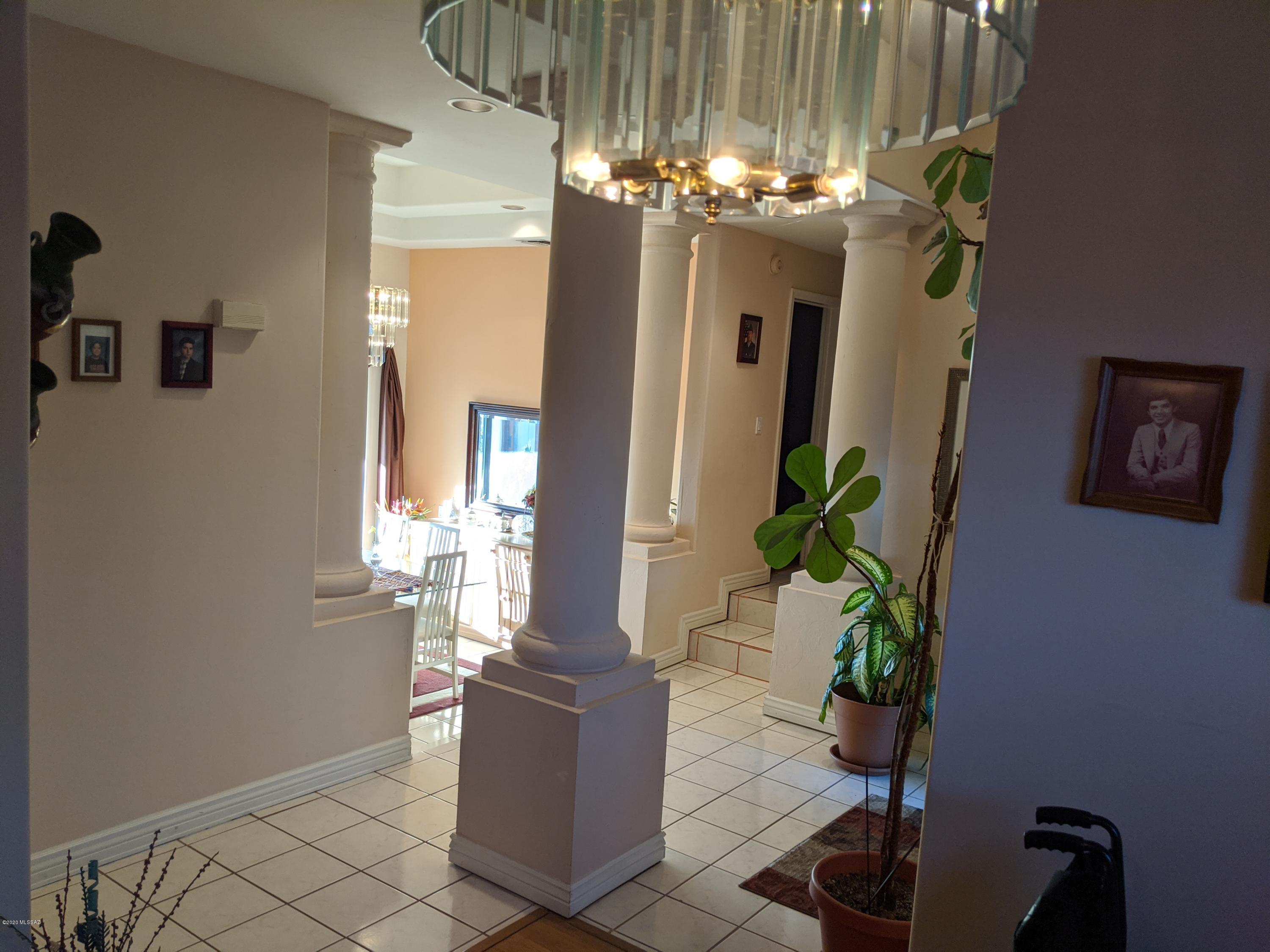 Cresta Loma Estates - Residential