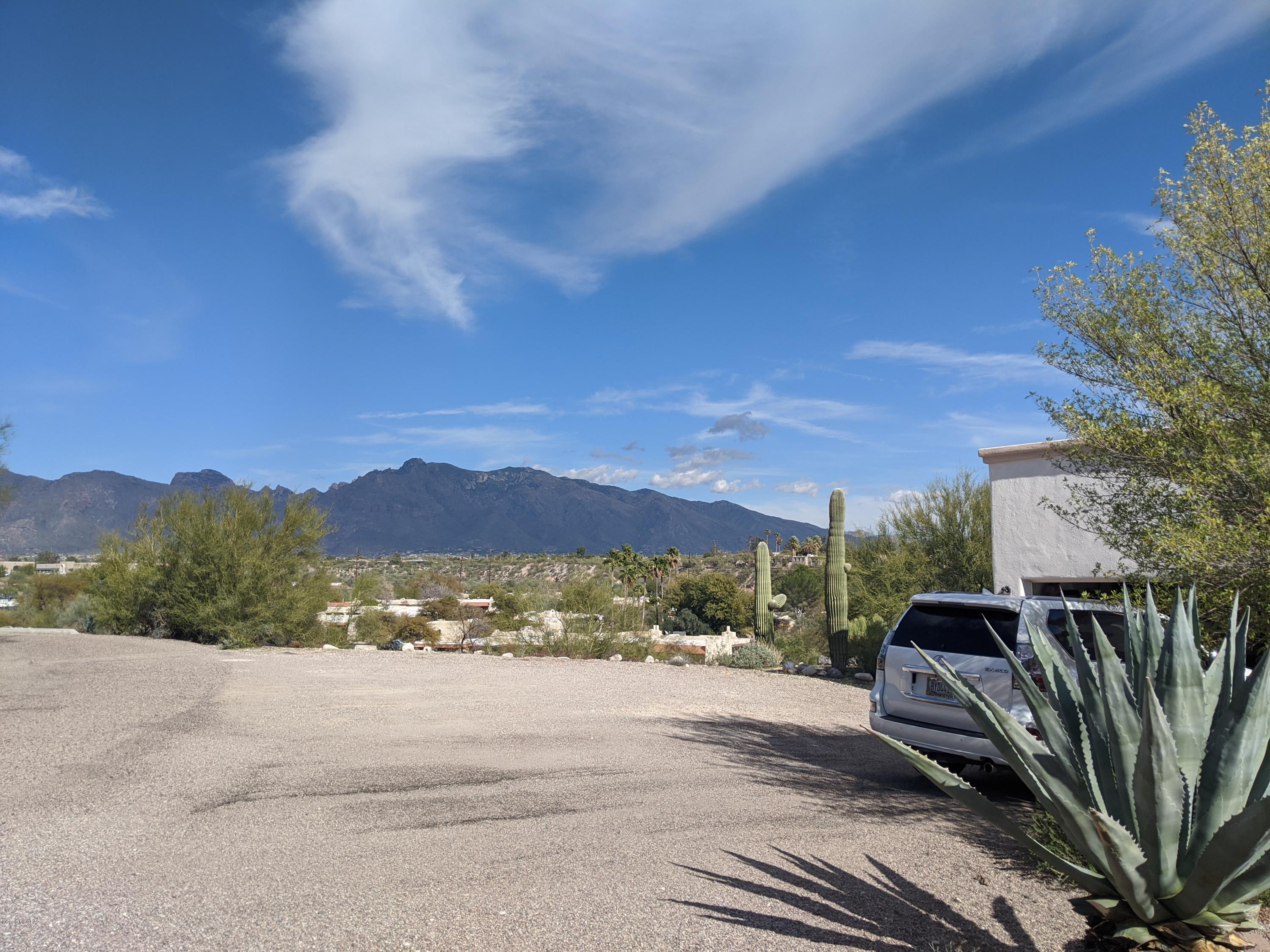 Cresta Loma Estates - Residential