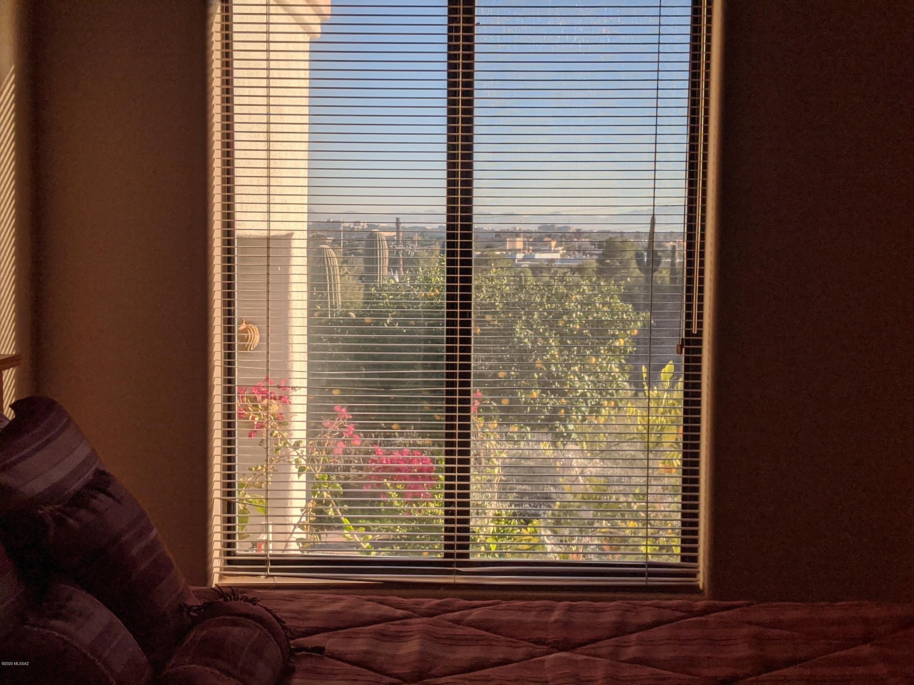Cresta Loma Estates - Residential