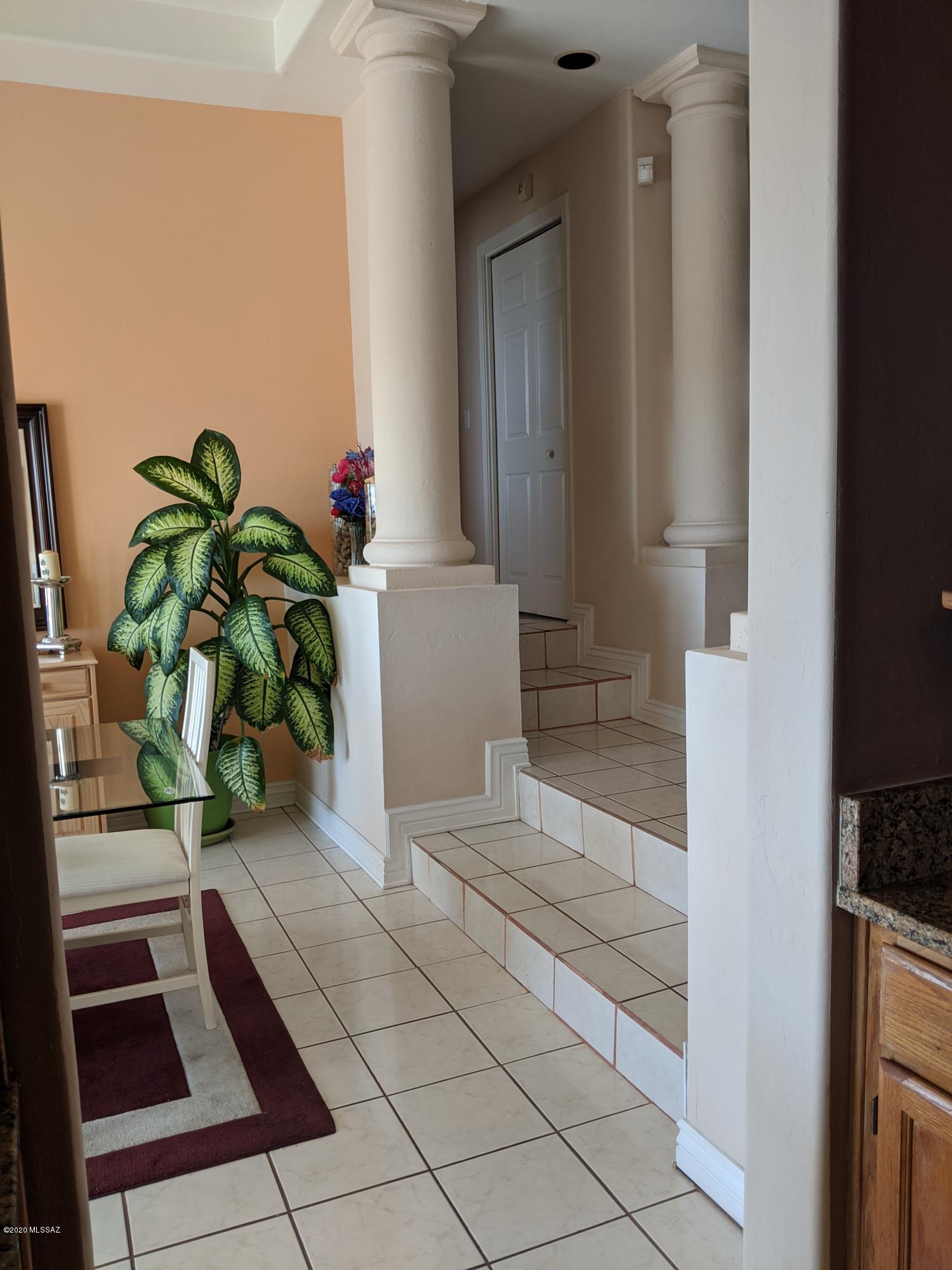 Cresta Loma Estates - Residential