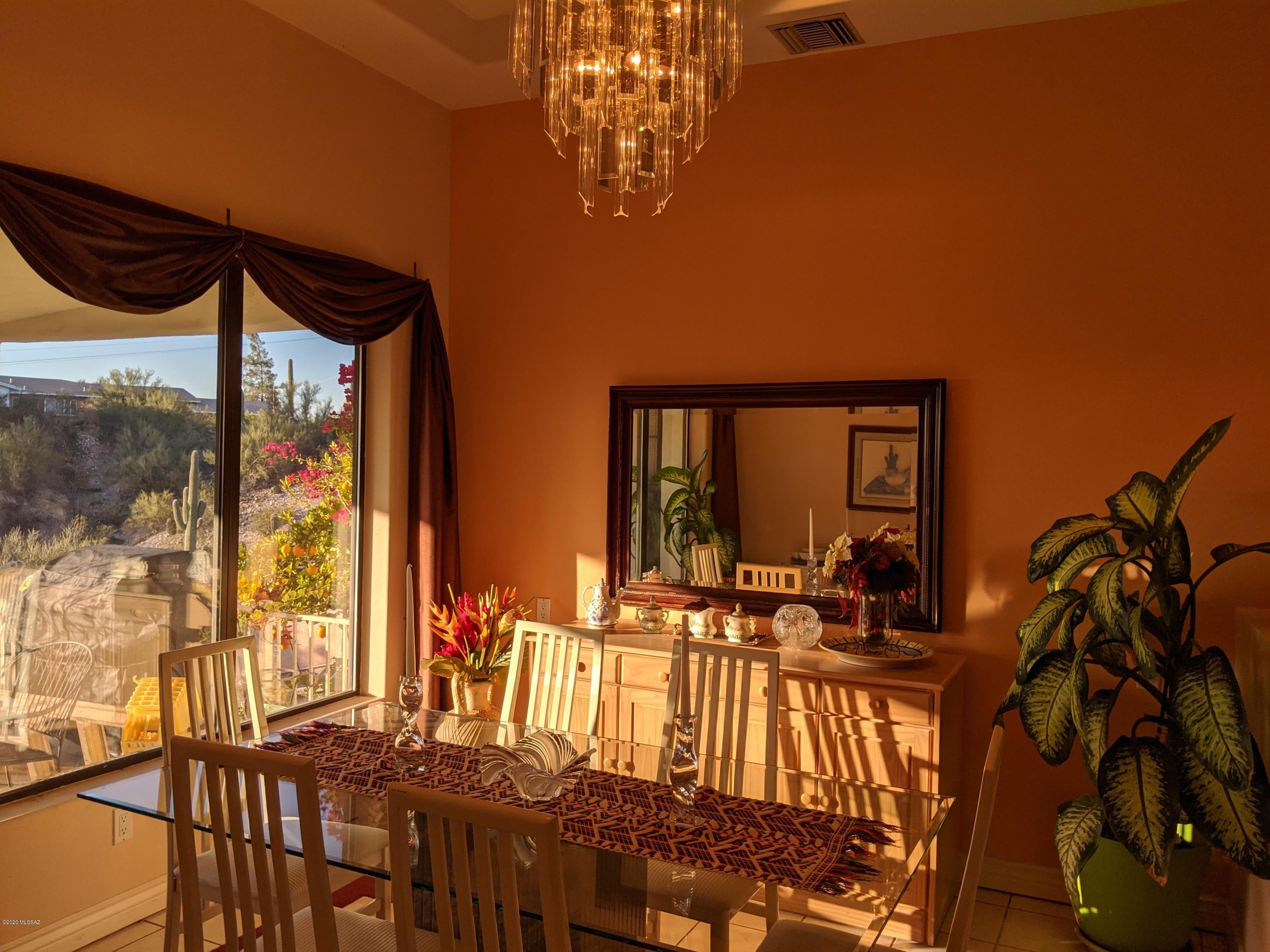 Cresta Loma Estates - Residential