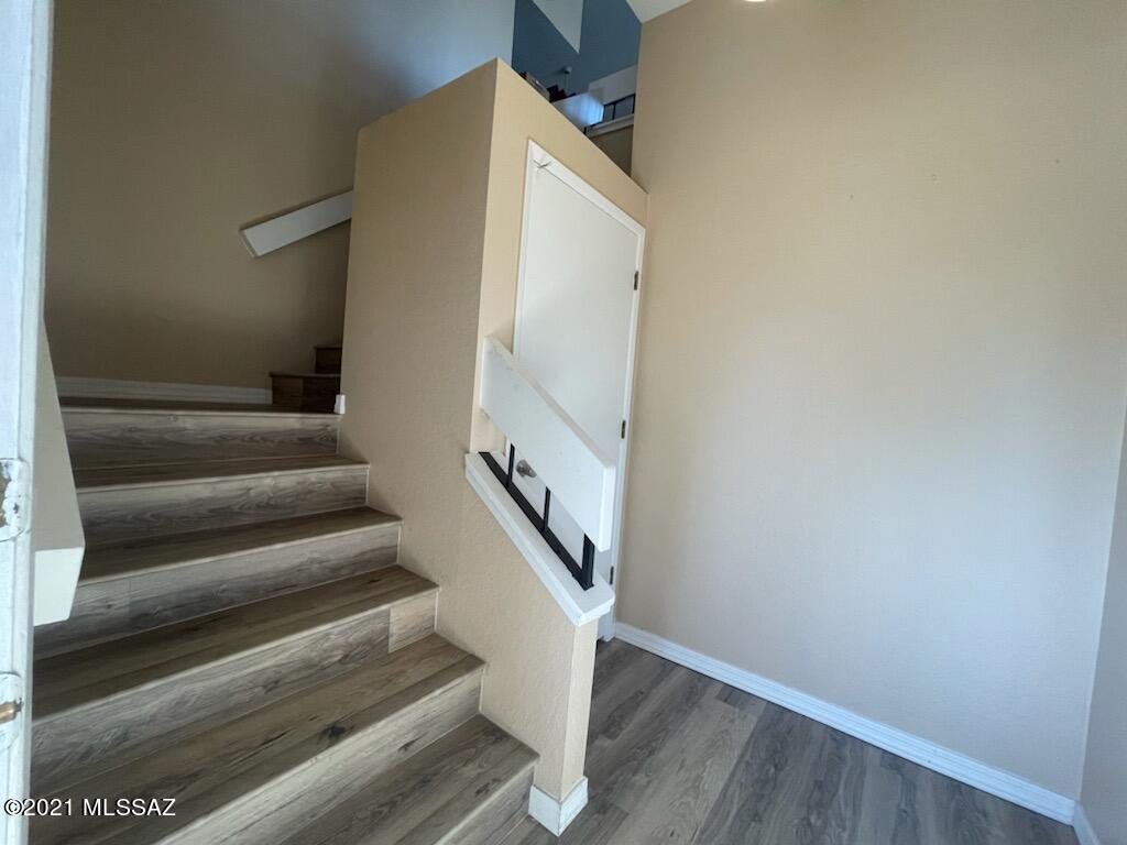 Summertree Condominiums (1-224) - Residential Lease