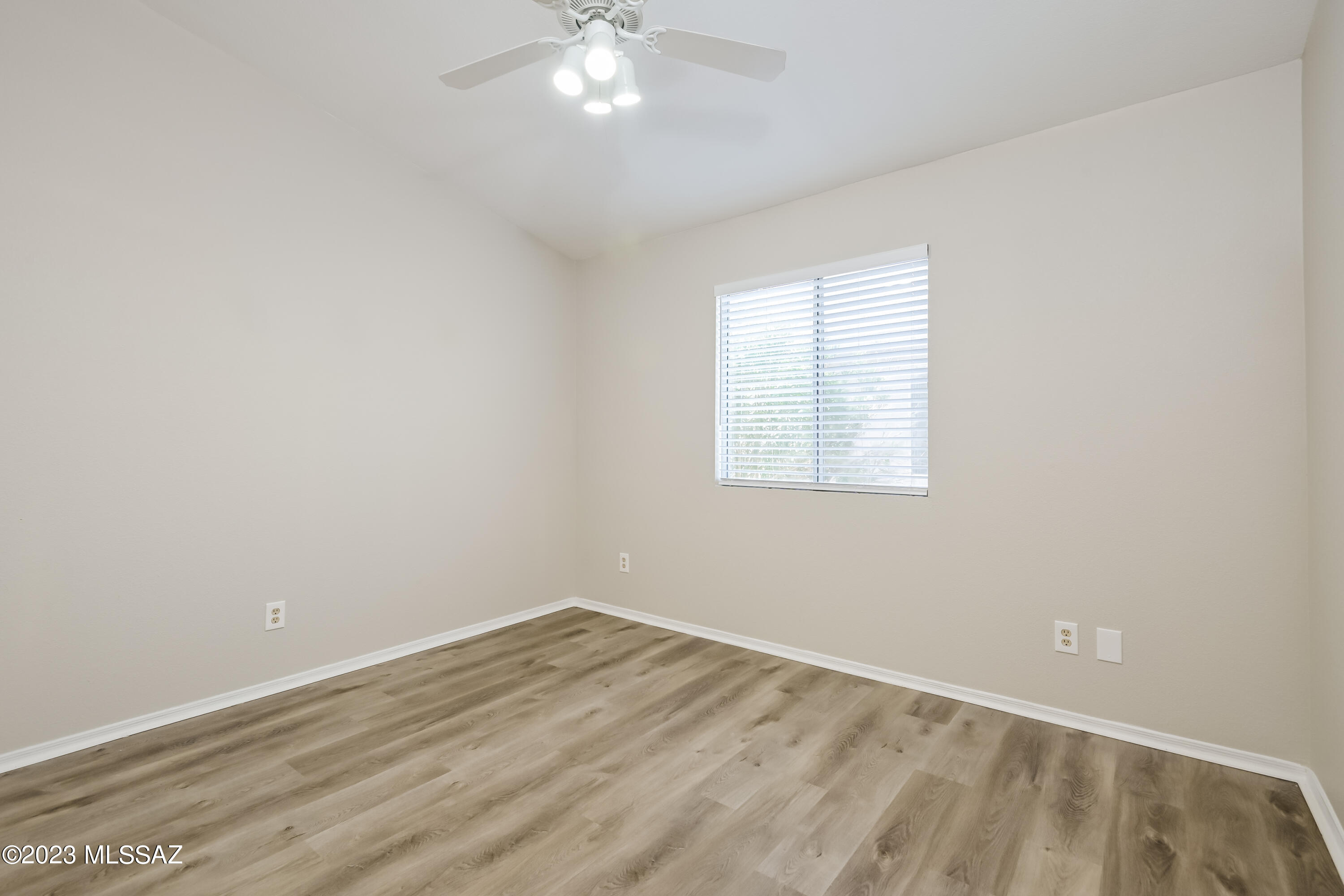 Desert Crossings at Rita Ranch (1-255) - Residential Lease