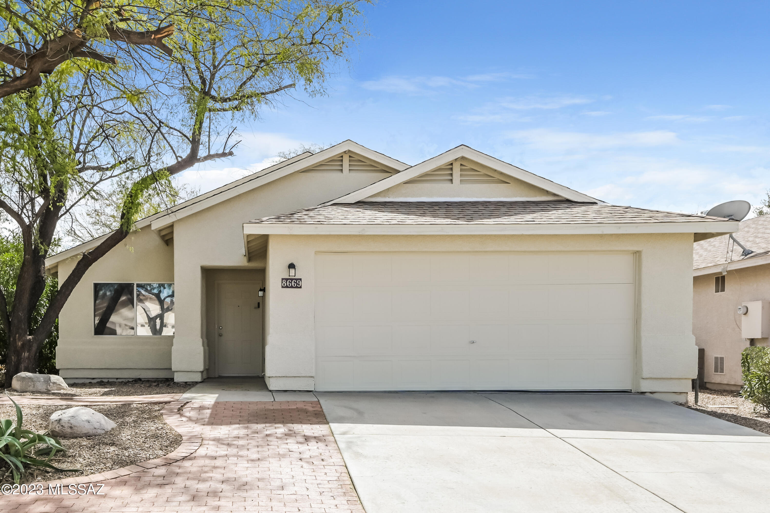 Desert Crossings at Rita Ranch (1-255) - Residential Lease