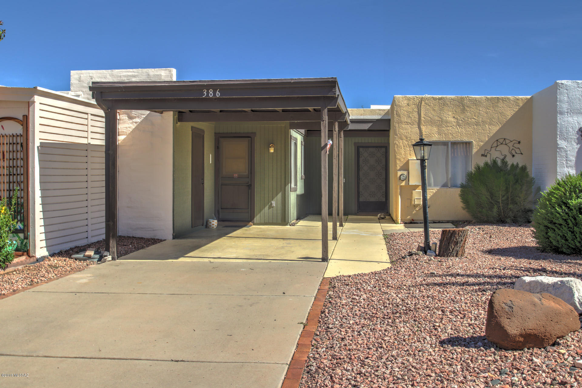 Green Valley Townhouses NO.7 - Residential