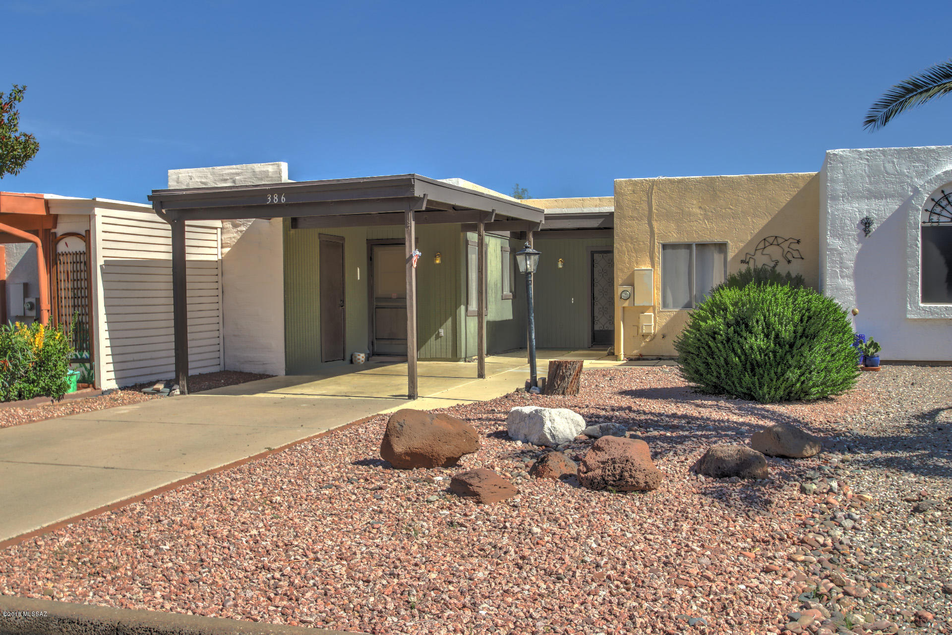 Green Valley Townhouses NO.7 - Residential