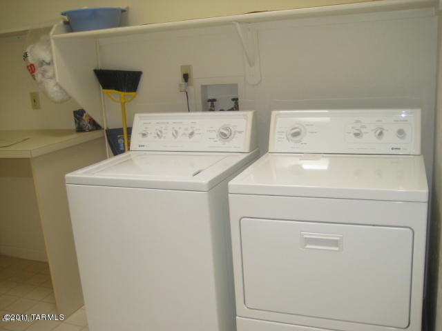 Carmel Pointe (1-104) - Residential Lease