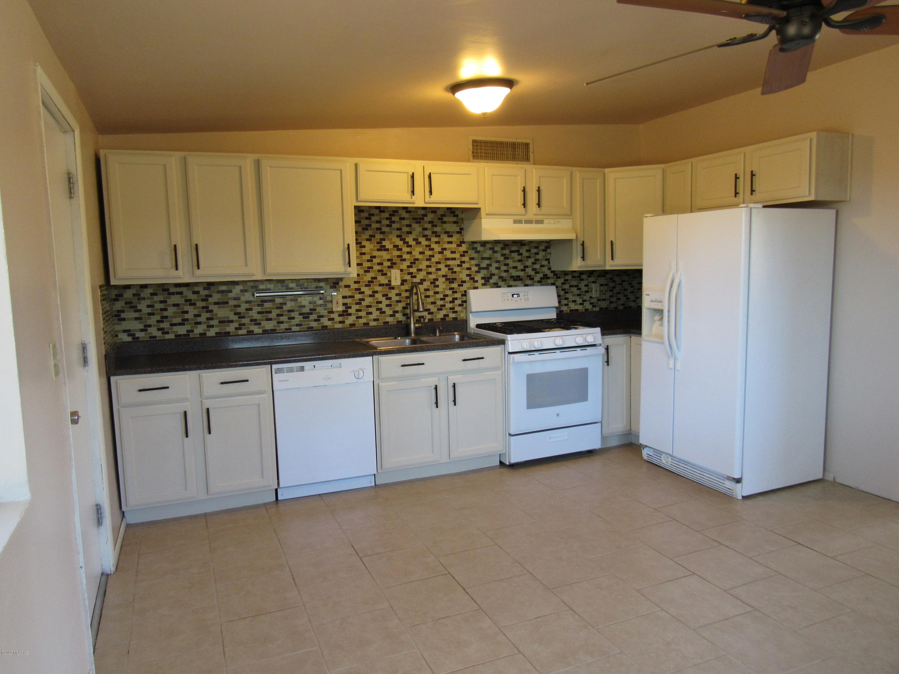Lakewood Est Resub - Residential