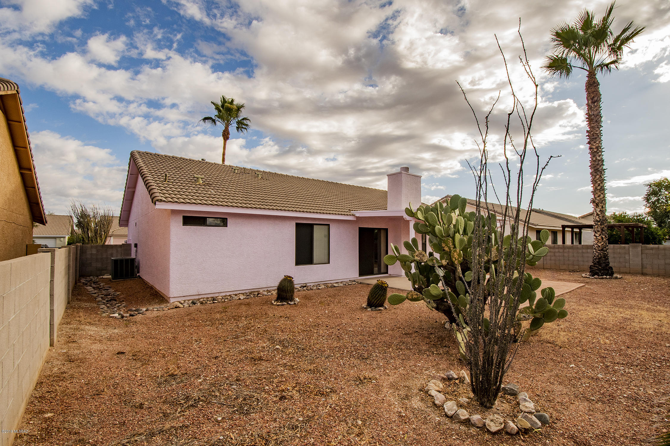 Elliott Homes At Rita Ranch (1-521) - Residential