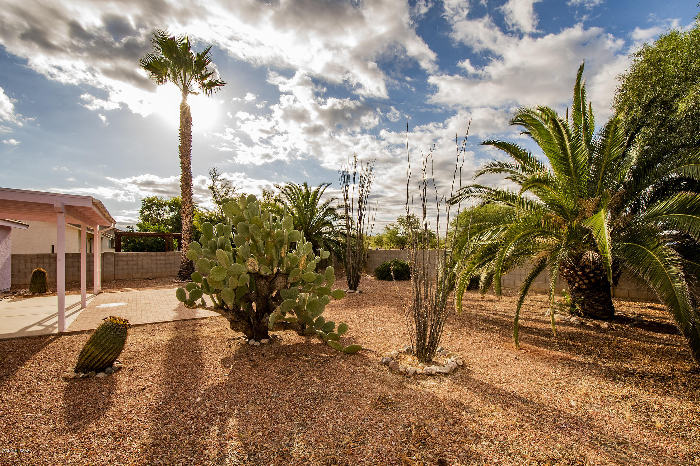 Elliott Homes At Rita Ranch (1-521) - Residential