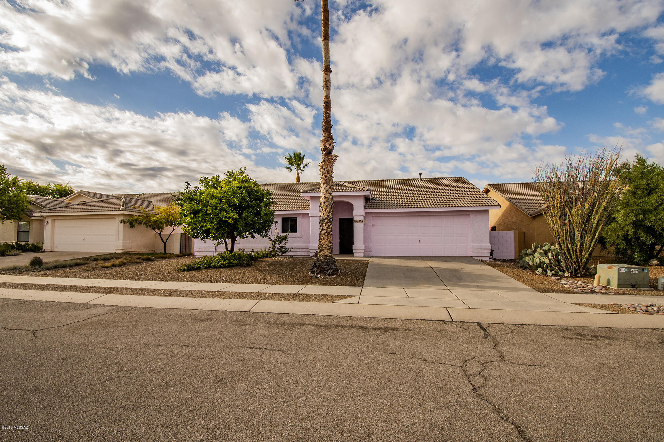 Elliott Homes At Rita Ranch (1-521) - Residential