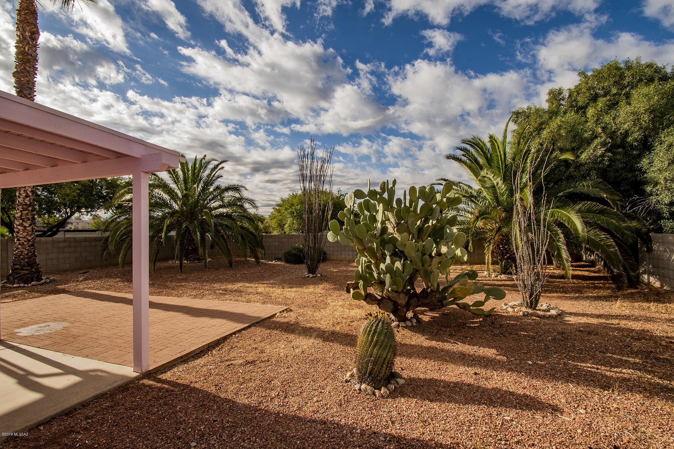 Elliott Homes At Rita Ranch (1-521) - Residential
