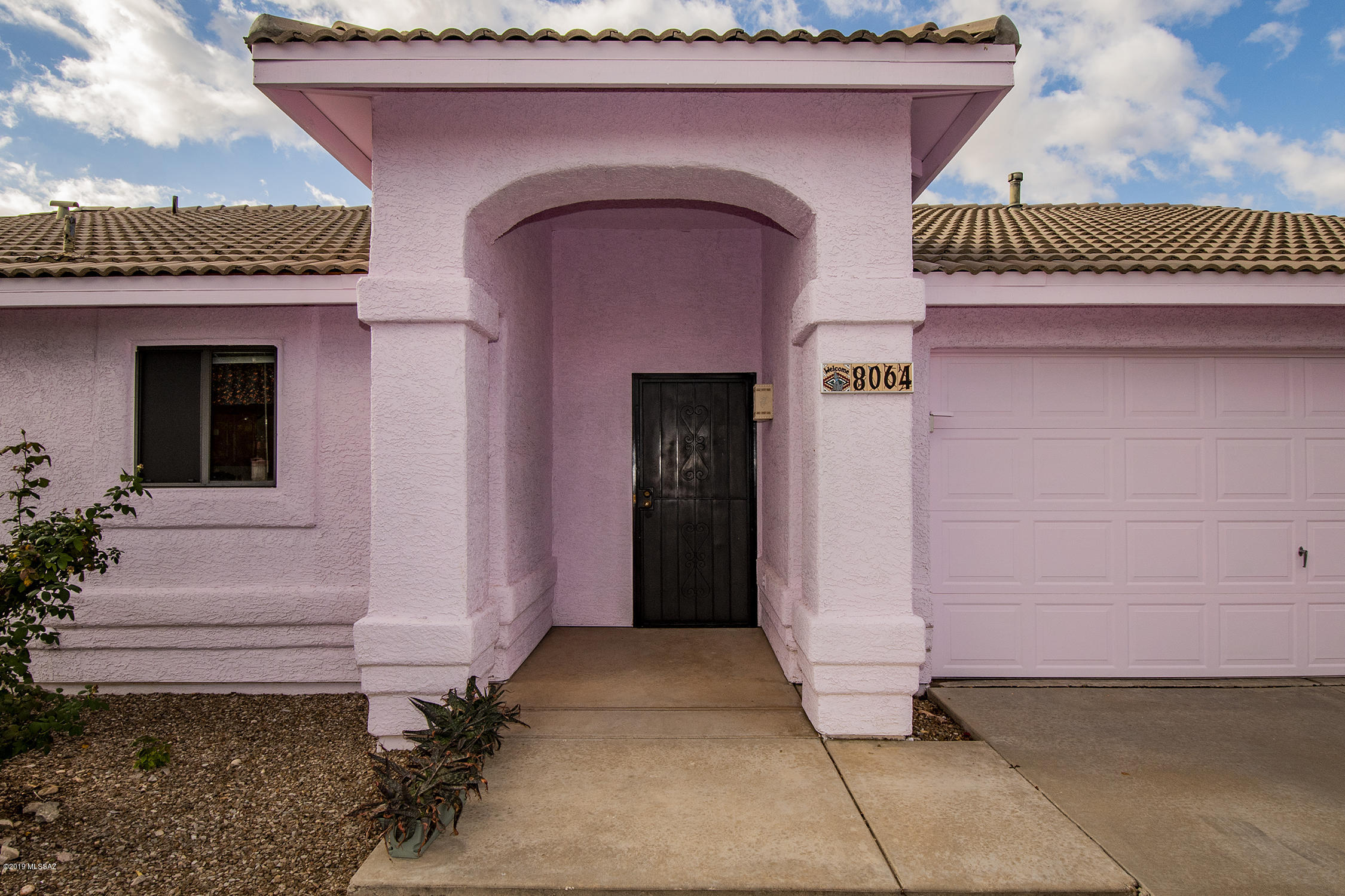 Elliott Homes At Rita Ranch (1-521) - Residential